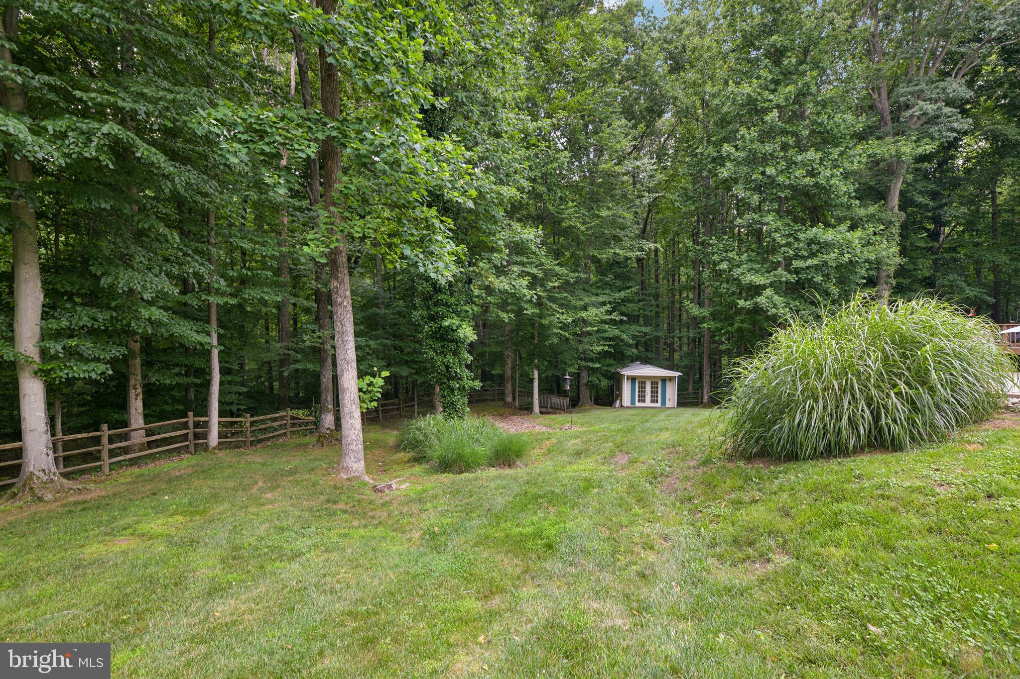 TALL OAKS - Residential