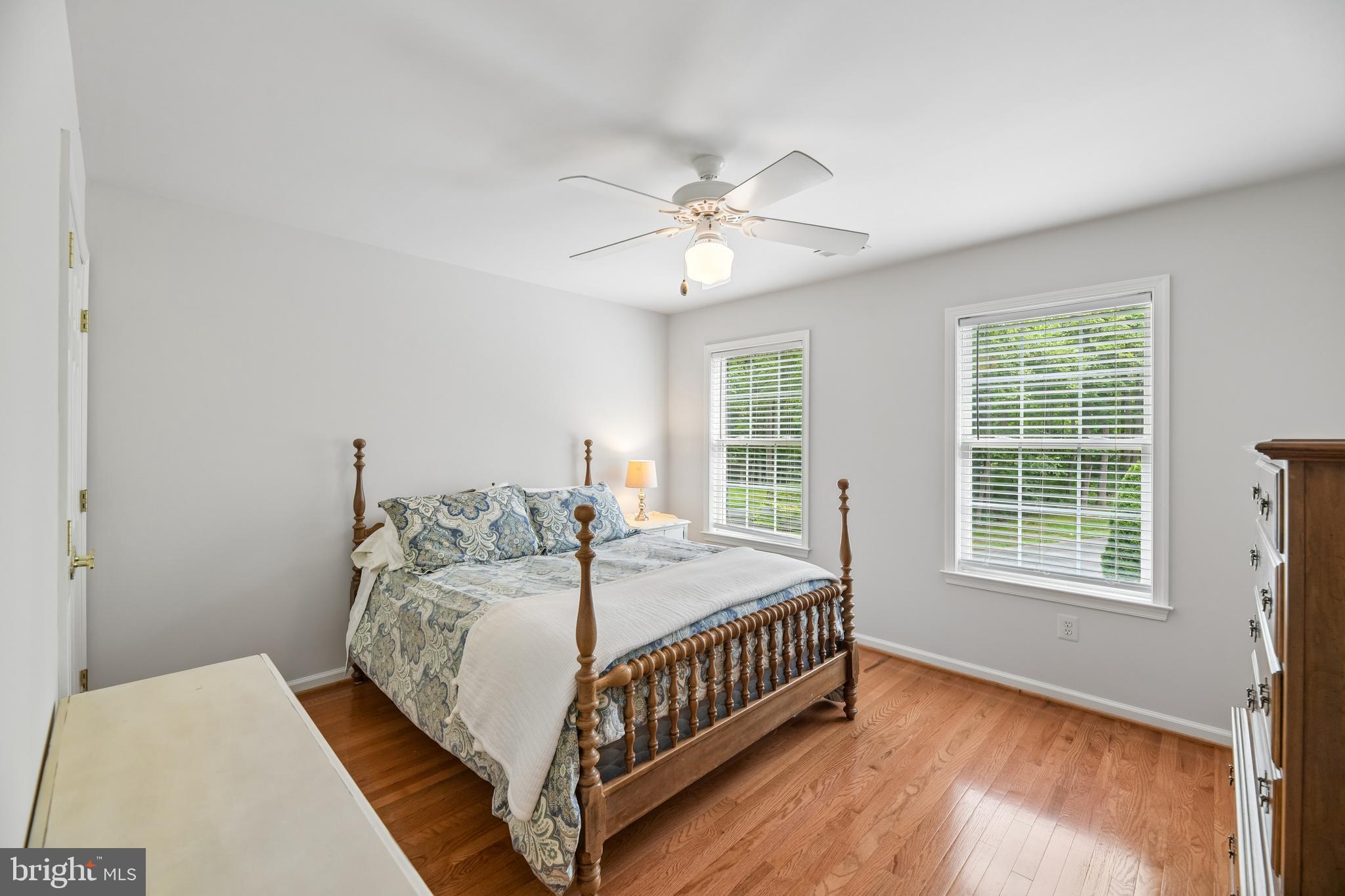 TALL OAKS - Residential