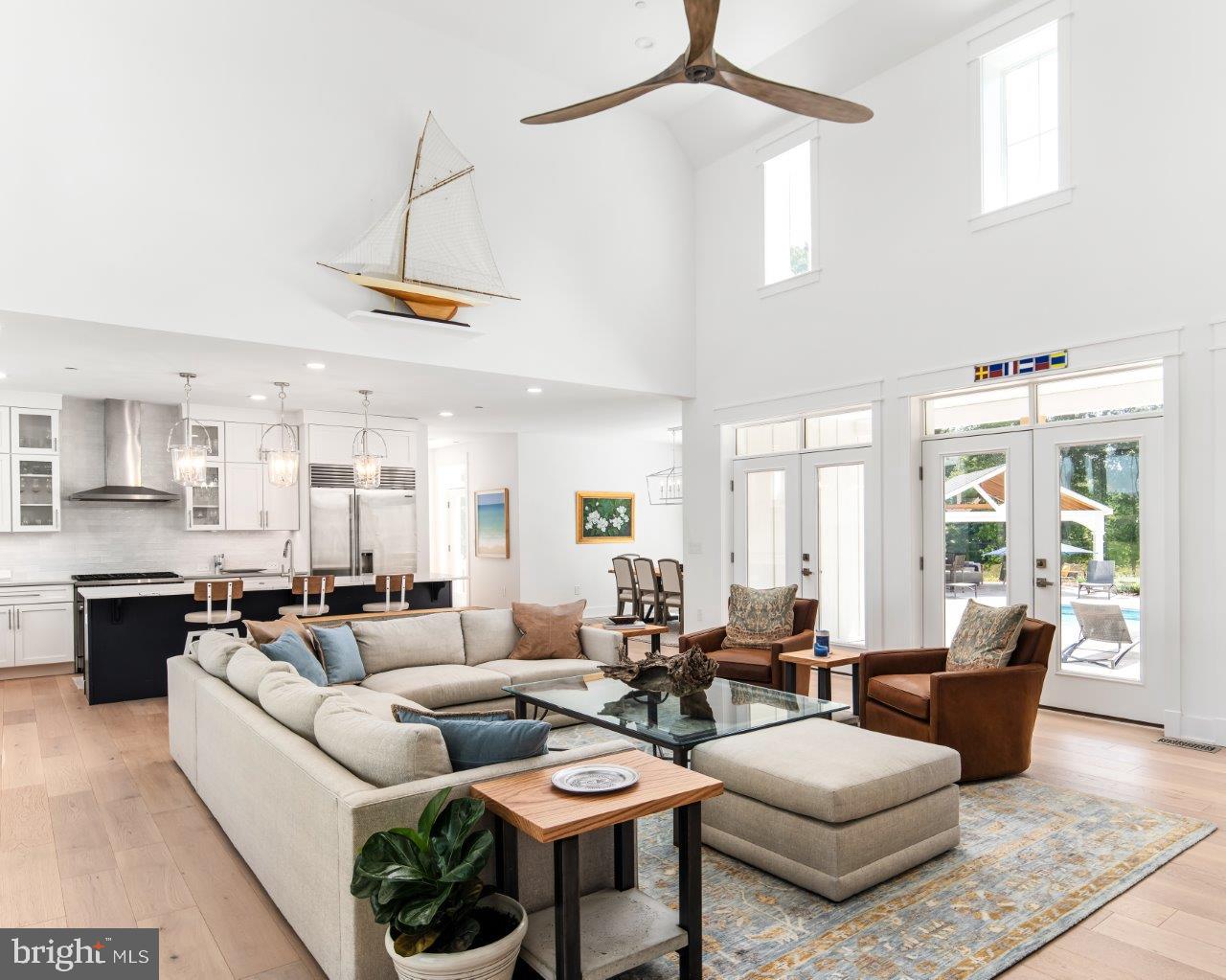 EASTON - Residential
