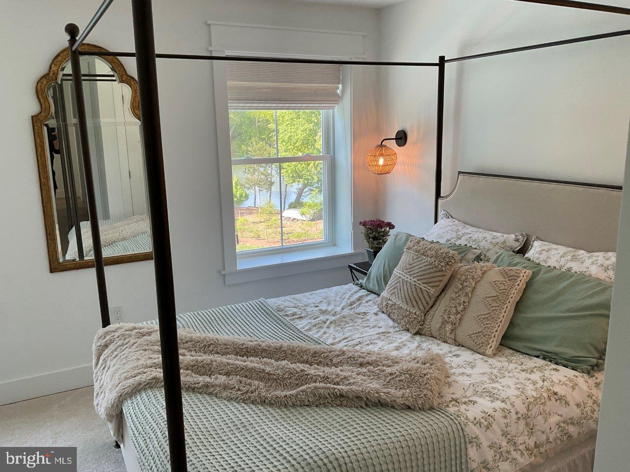 EASTON - Residential