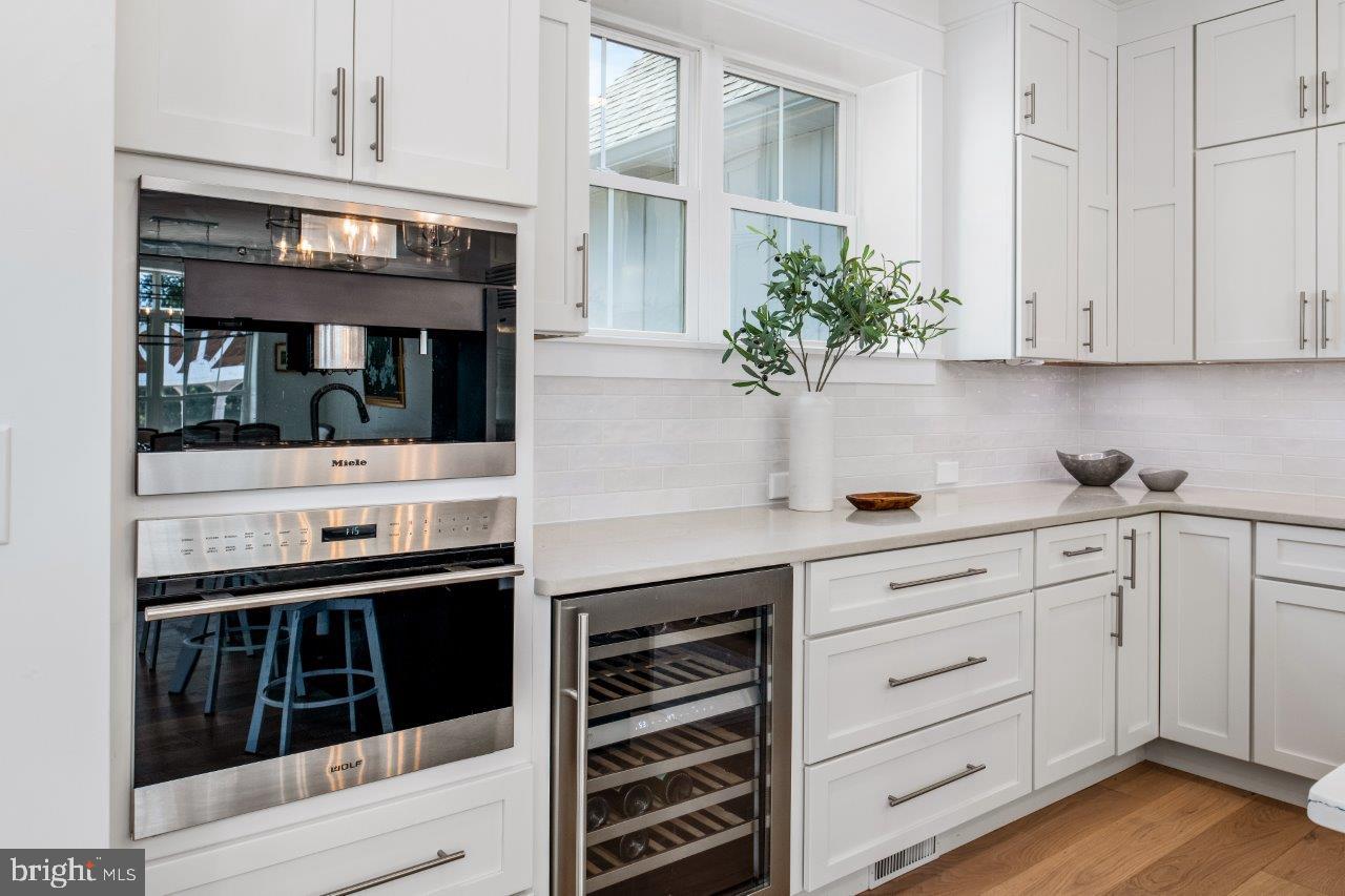 EASTON - Residential