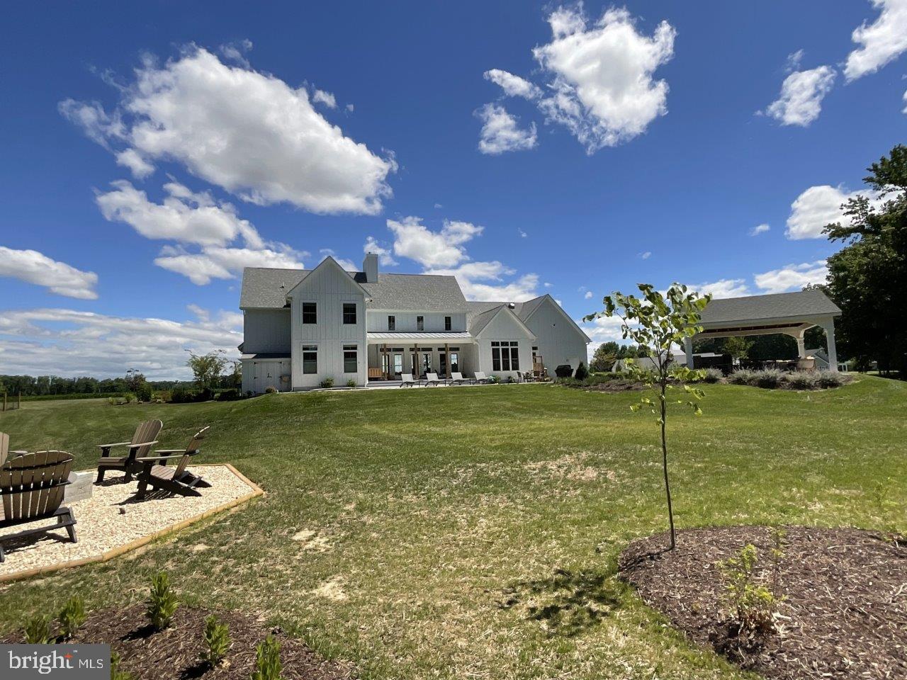 EASTON - Residential