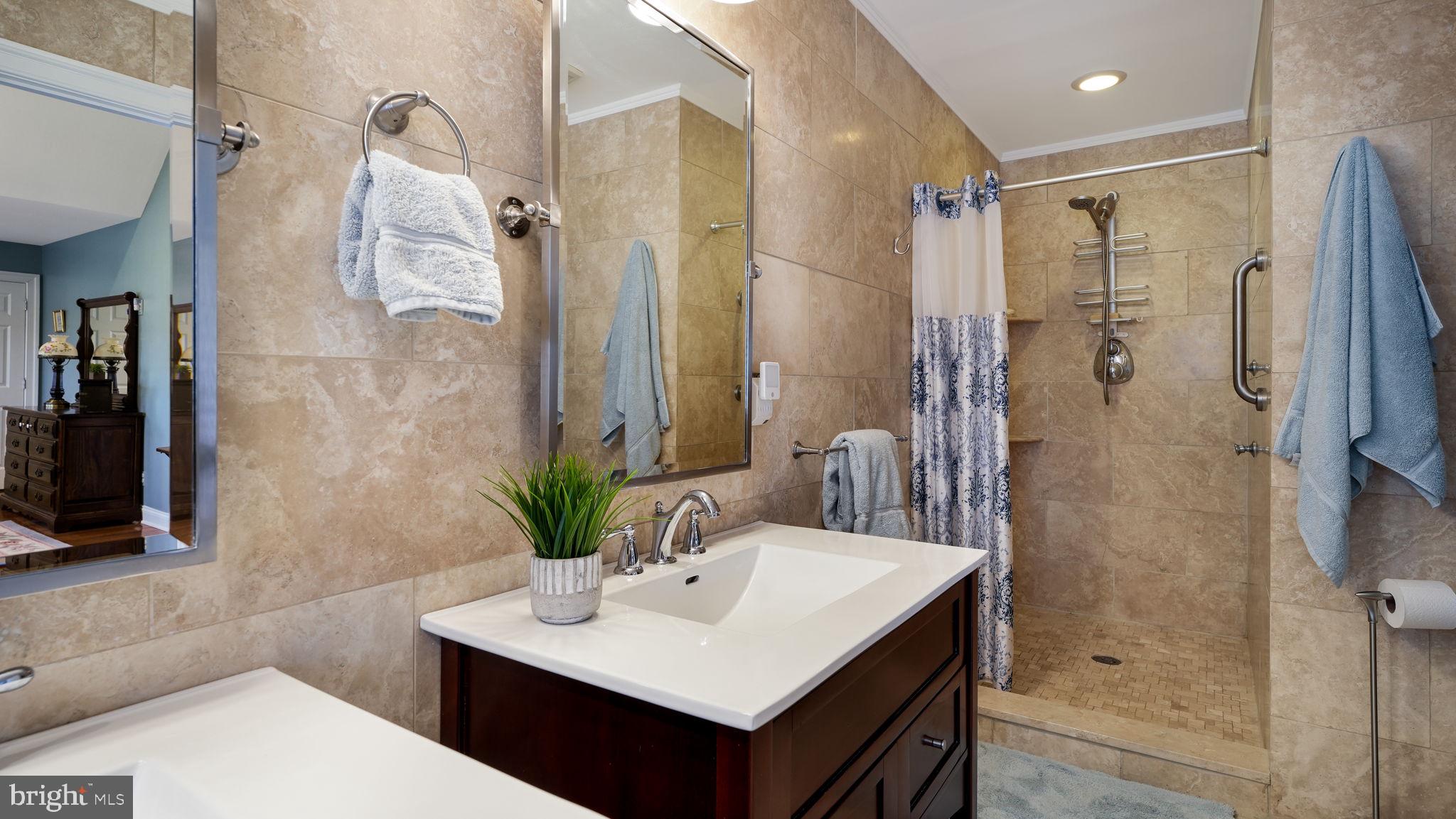 DOYLESTOWN BORO - Residential
