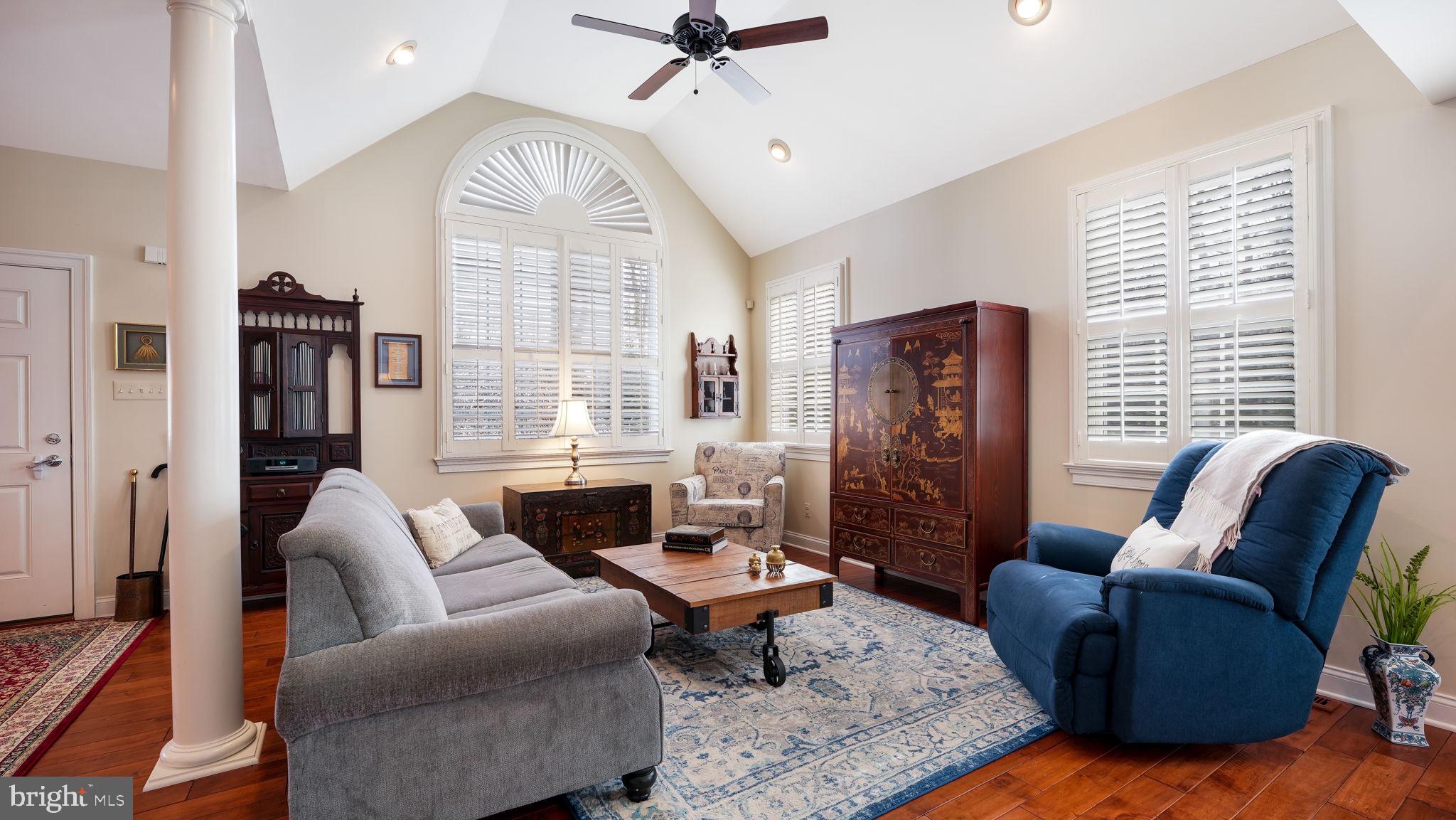 DOYLESTOWN BORO - Residential