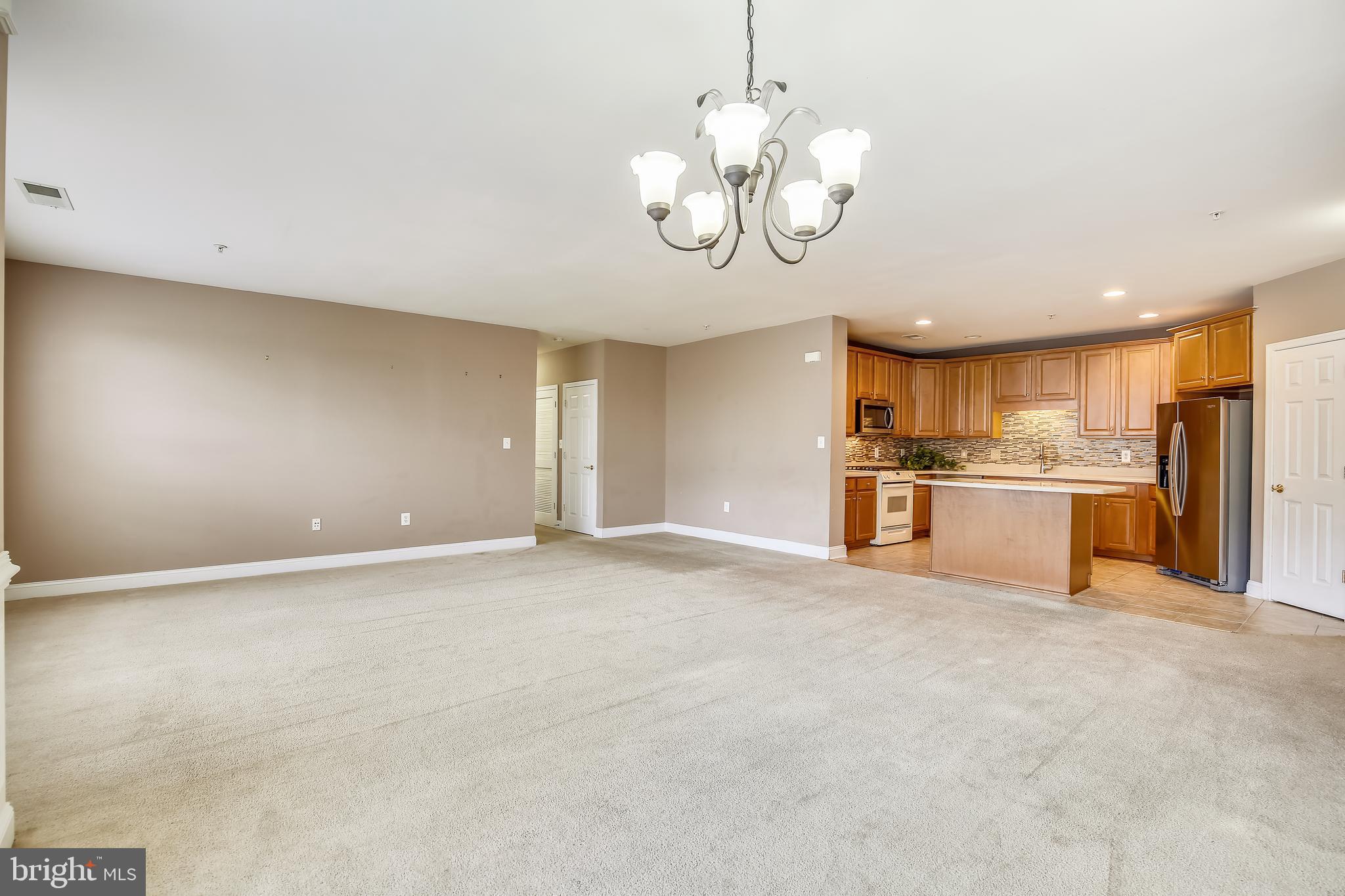 KING FARM IRVINGTON - Residential Lease