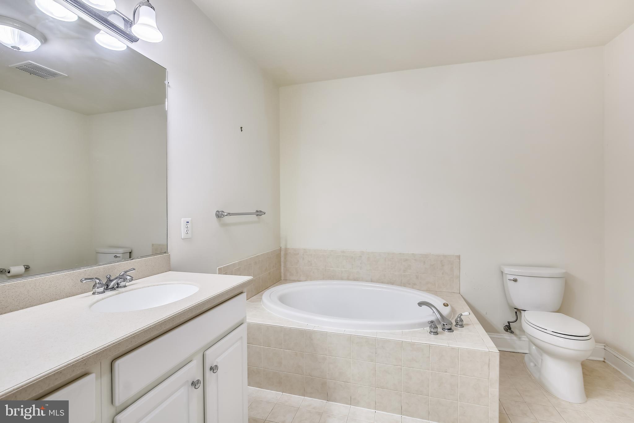 KING FARM IRVINGTON - Residential Lease