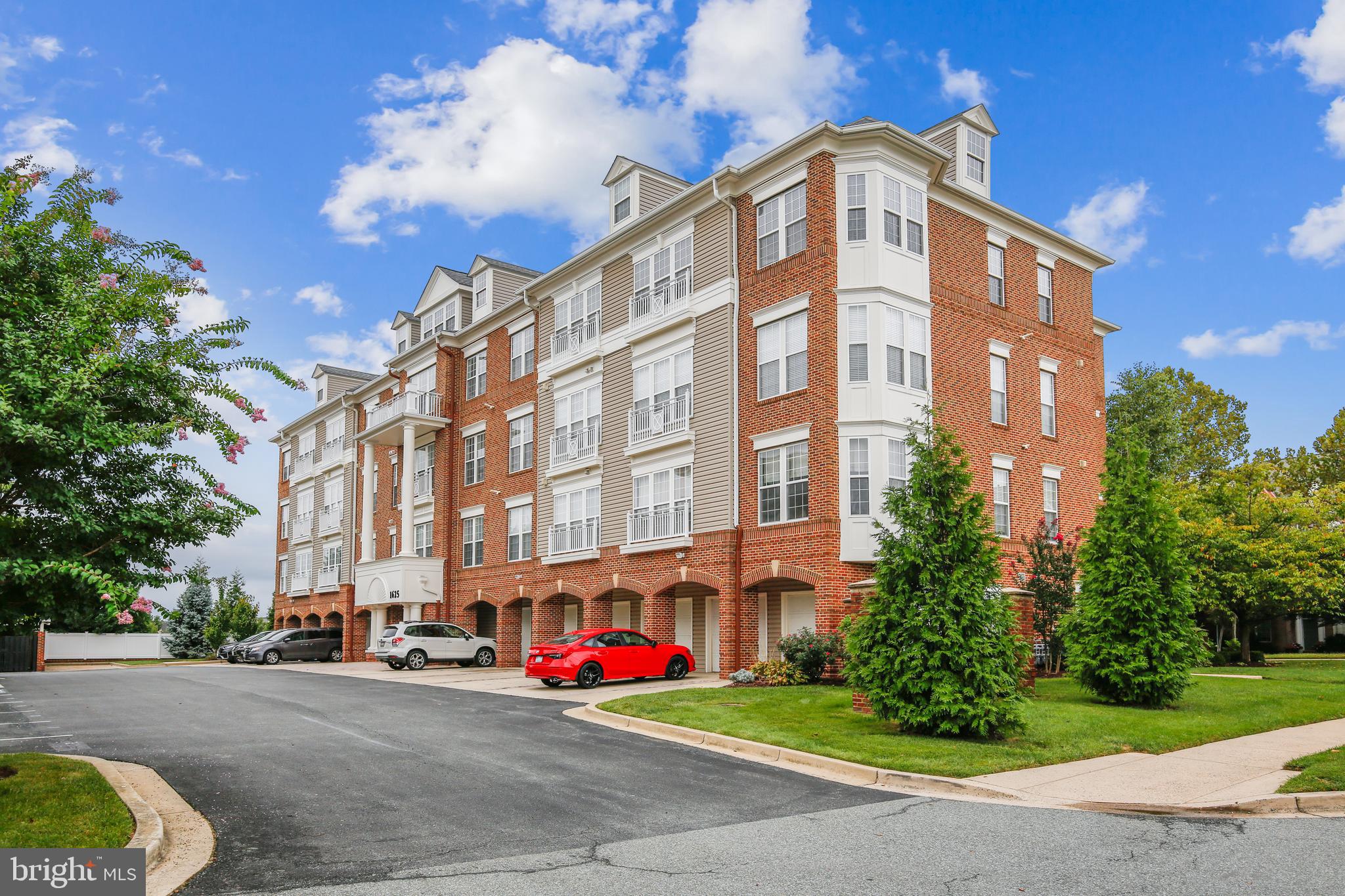 KING FARM IRVINGTON - Residential Lease