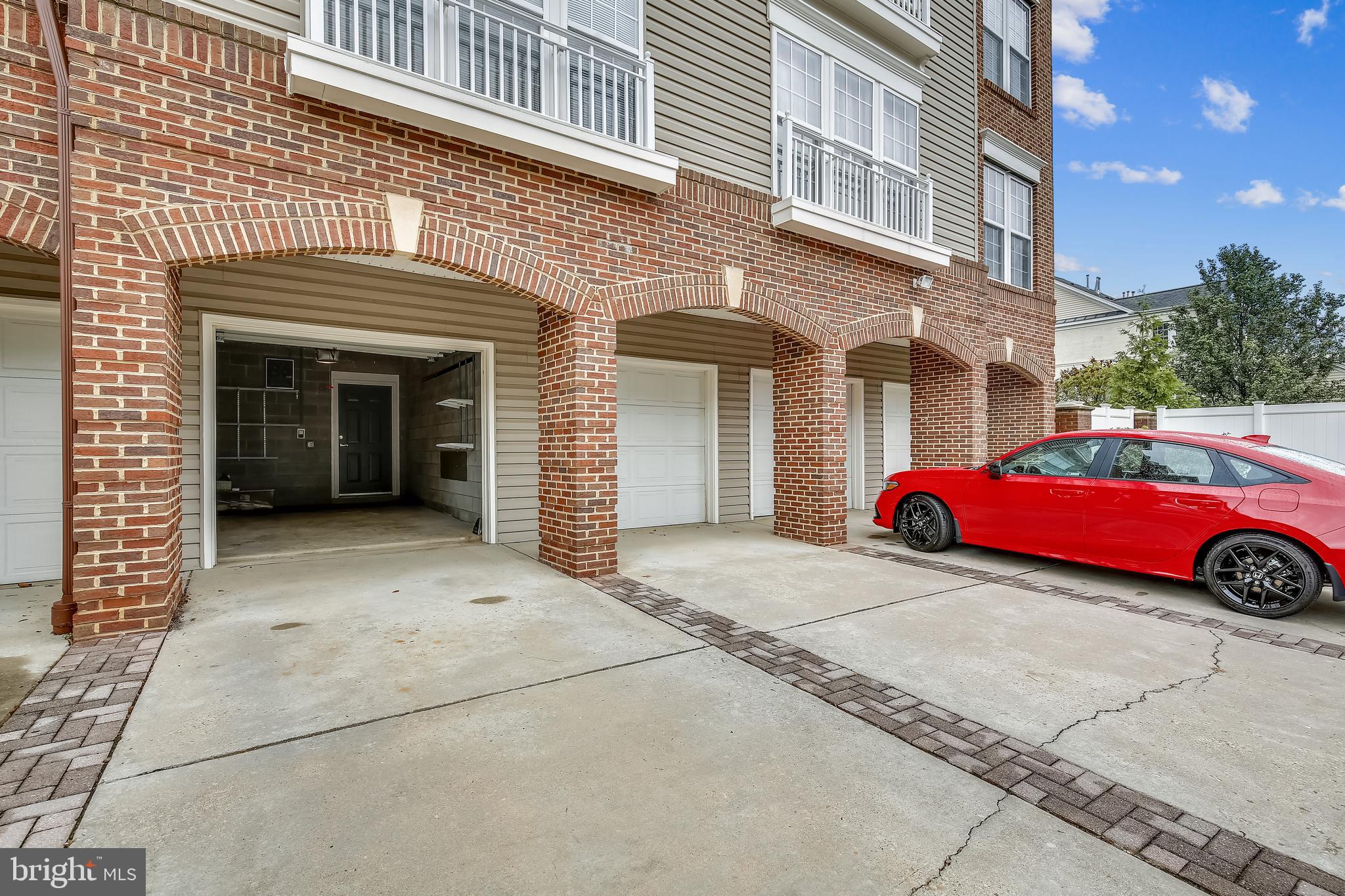 KING FARM IRVINGTON - Residential Lease