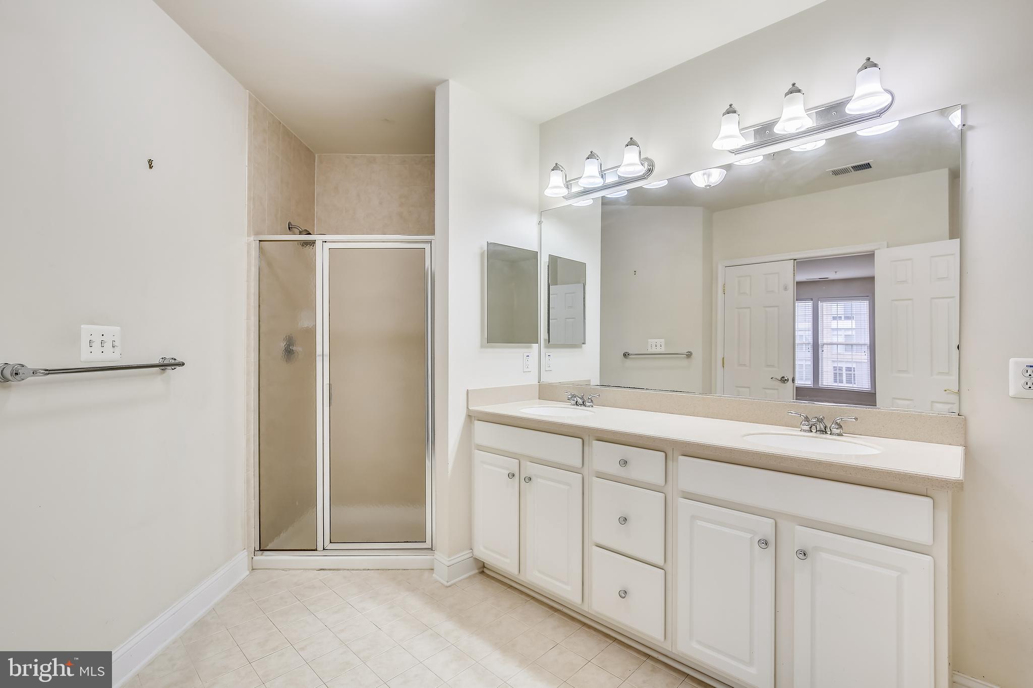 KING FARM IRVINGTON - Residential Lease