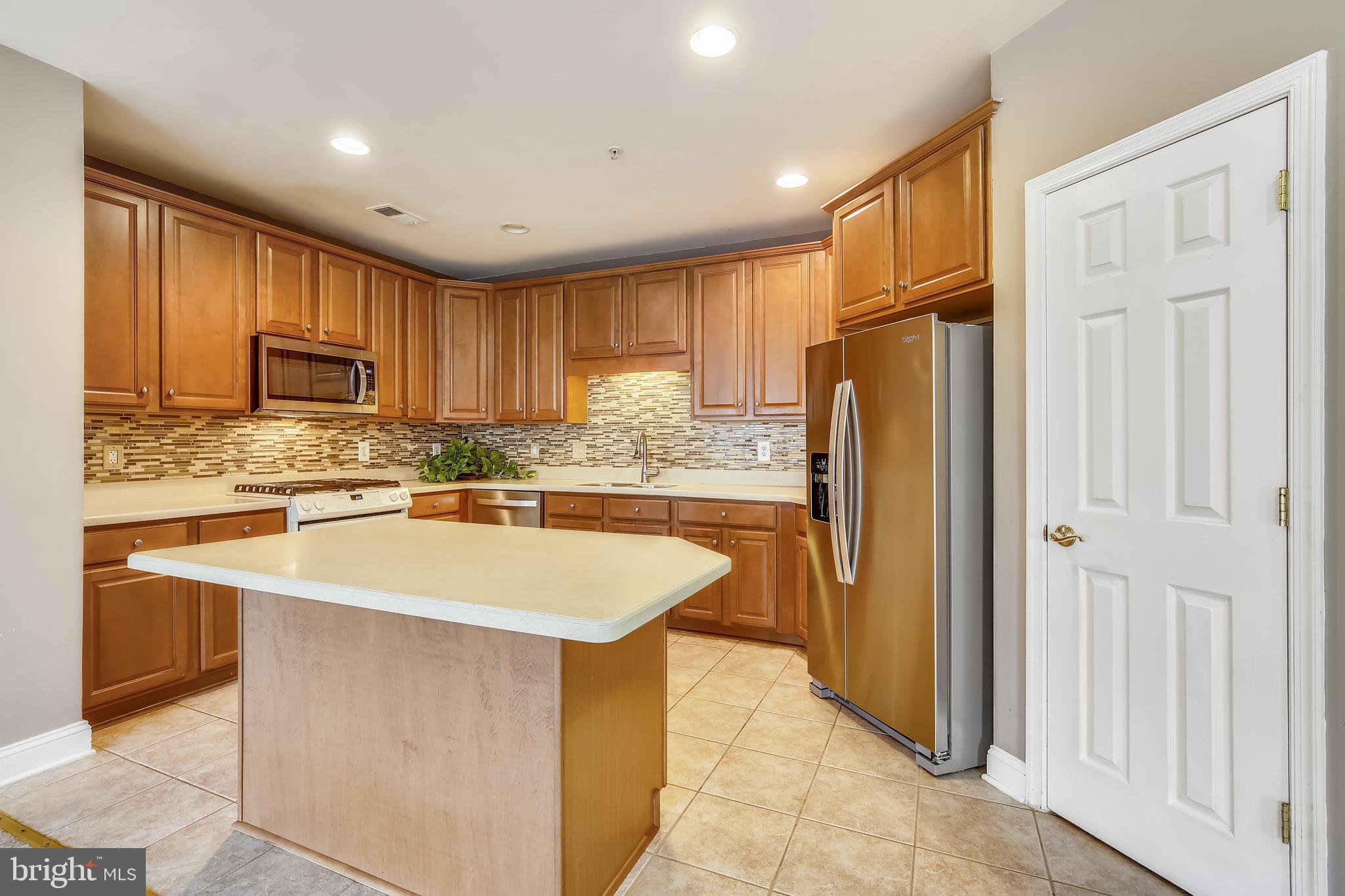 KING FARM IRVINGTON - Residential Lease