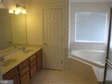HOYLES MILL VILLAGE - Residential Lease