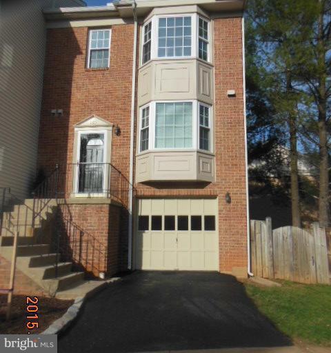 Recently renovated home w/ new paint, carpet, windows, HVAC & plumbing pipes. Granite counters & SS appliances, ceramic tiled bathrooms, finished basement w/ W/D. Patio and fenced yard, garage w/ 2 remotes, resurfaced driveway. End unit on quiet street. HOA includes pool, tennis, basketball & playgrounds. Prime location close to shopping, dining, hospitals and high rated school system.