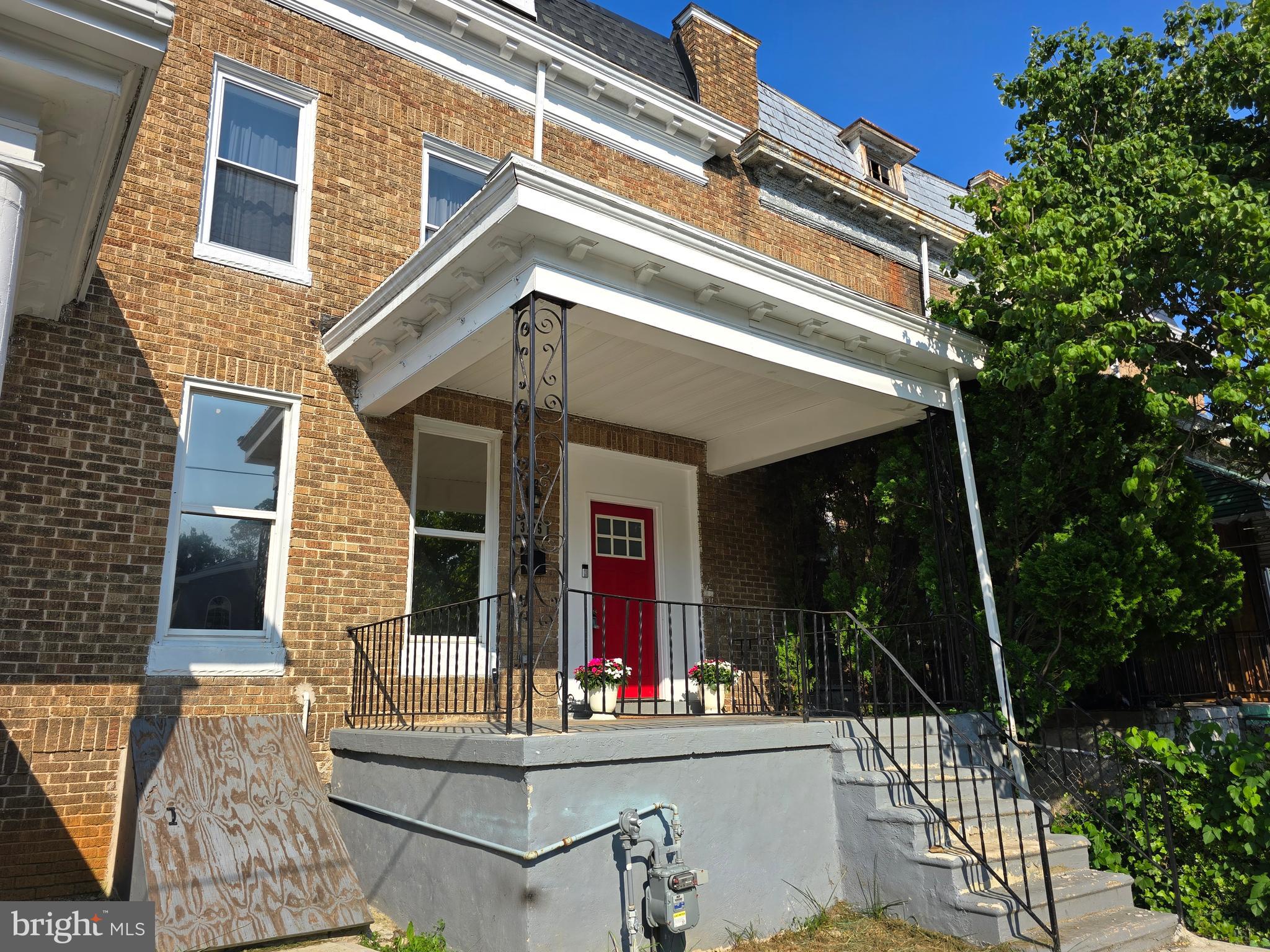 WEST FOREST PARK - Residential