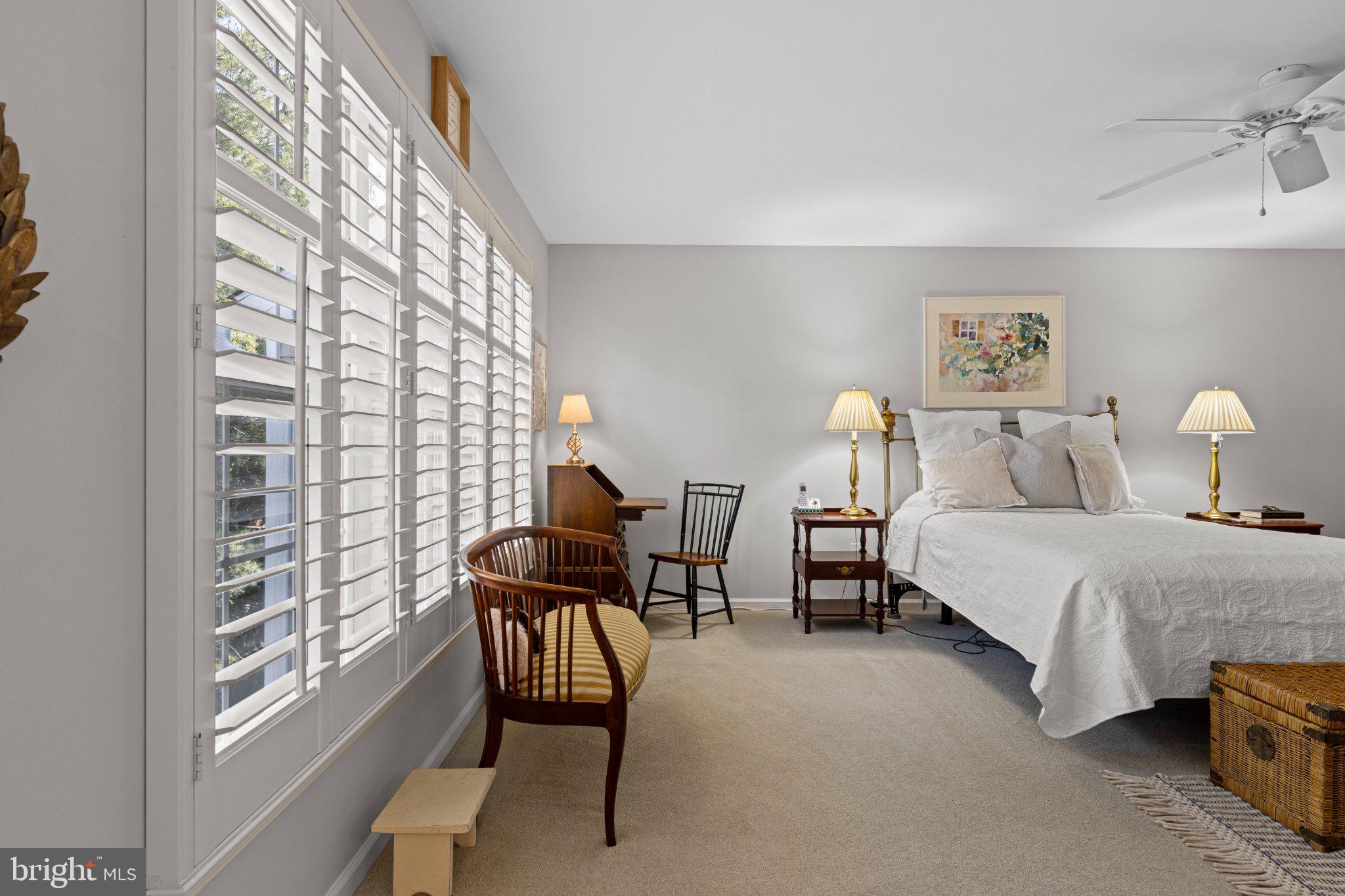 NORTHRIDGE - Residential