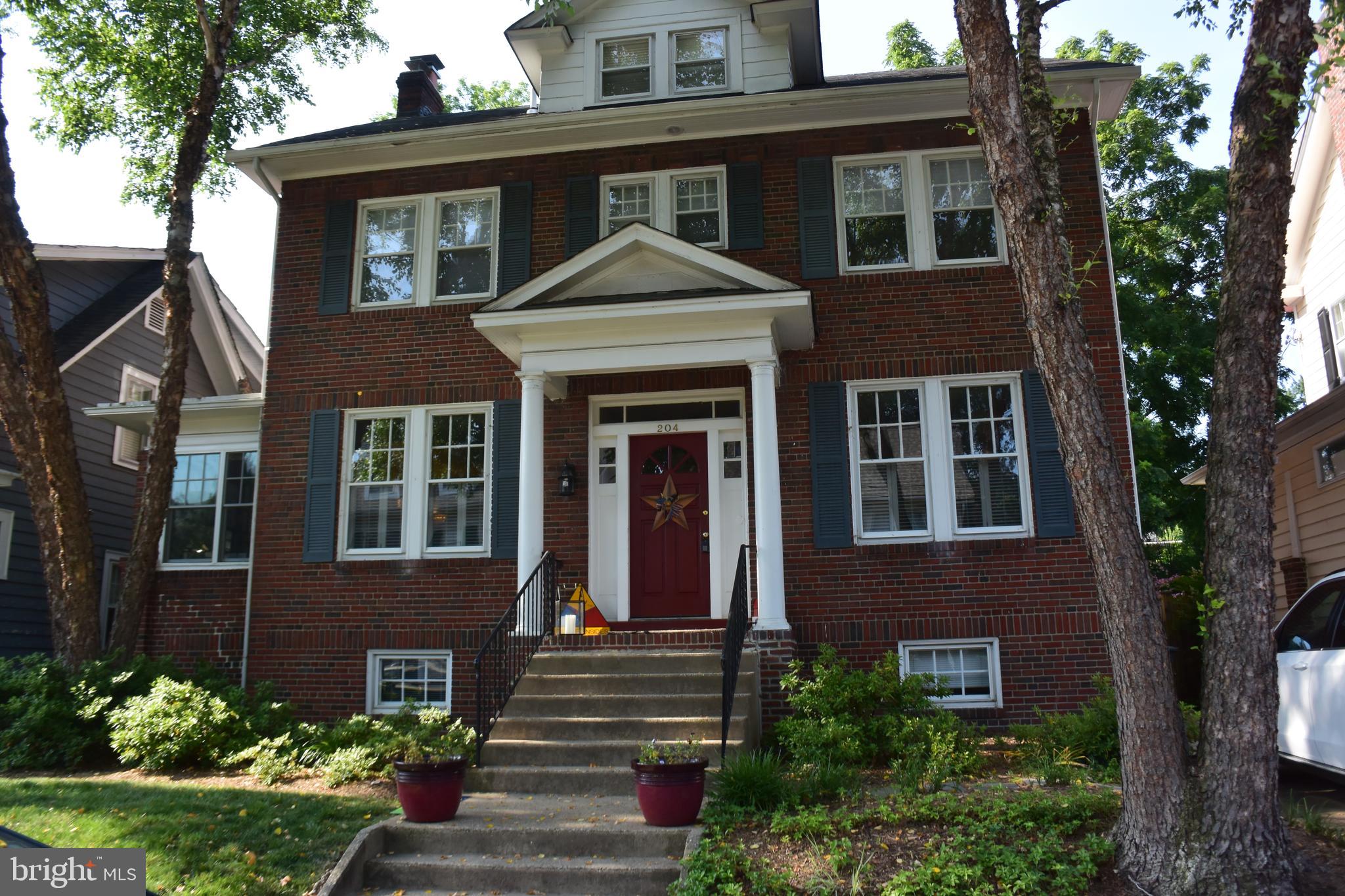 ROSEMONT - Residential Lease