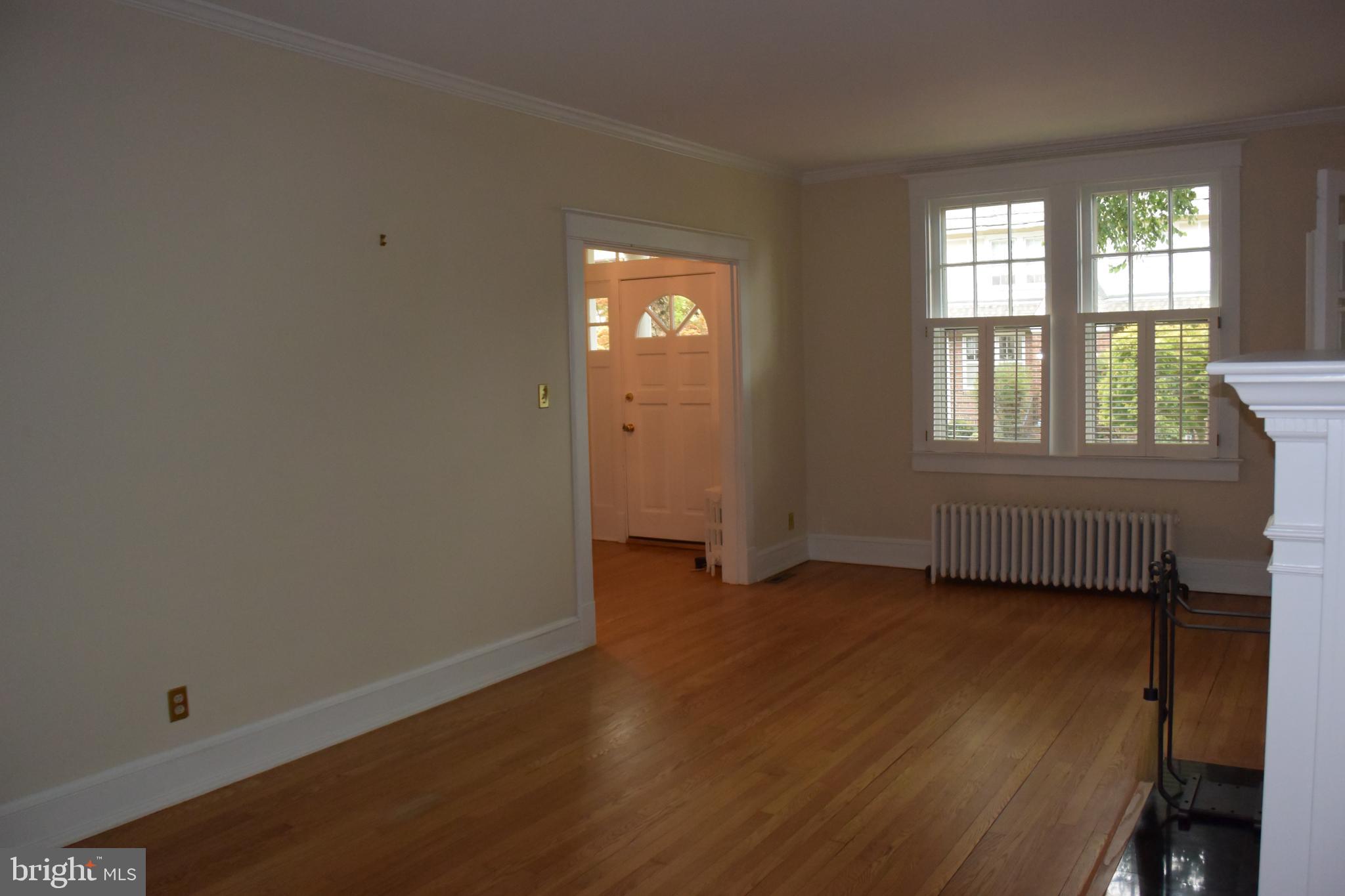 ROSEMONT - Residential Lease