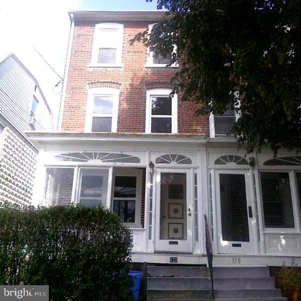 CONSHOHOCKEN - Residential