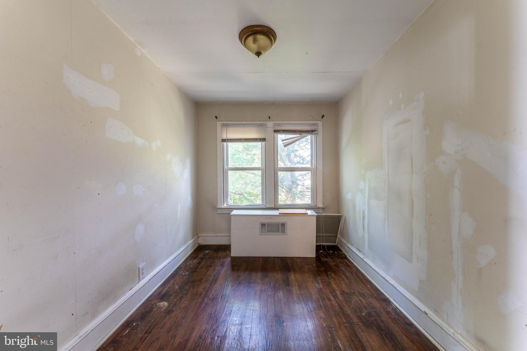 CONSHOHOCKEN - Residential