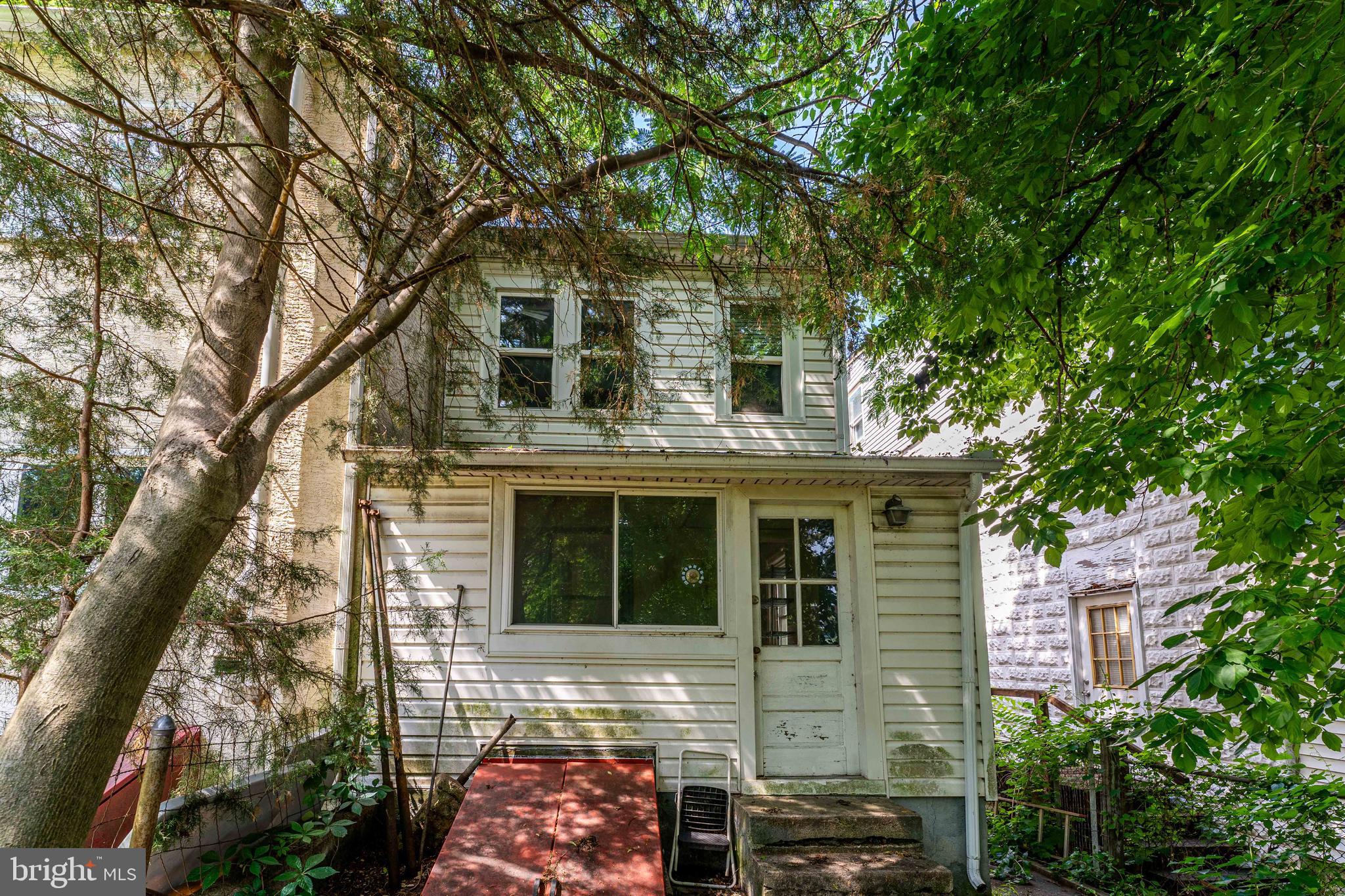 CONSHOHOCKEN - Residential