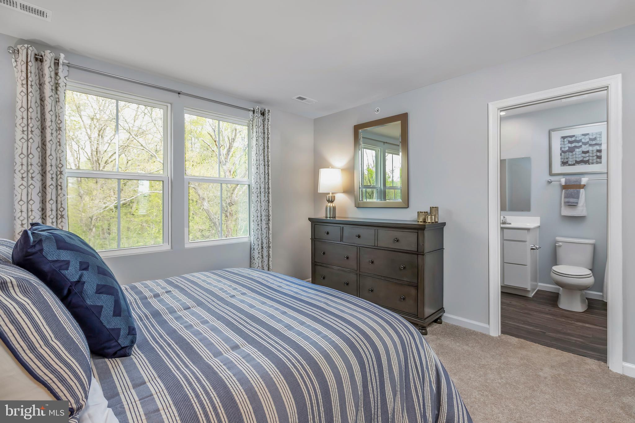 THE LAKES AT MARTINSBURG - Residential