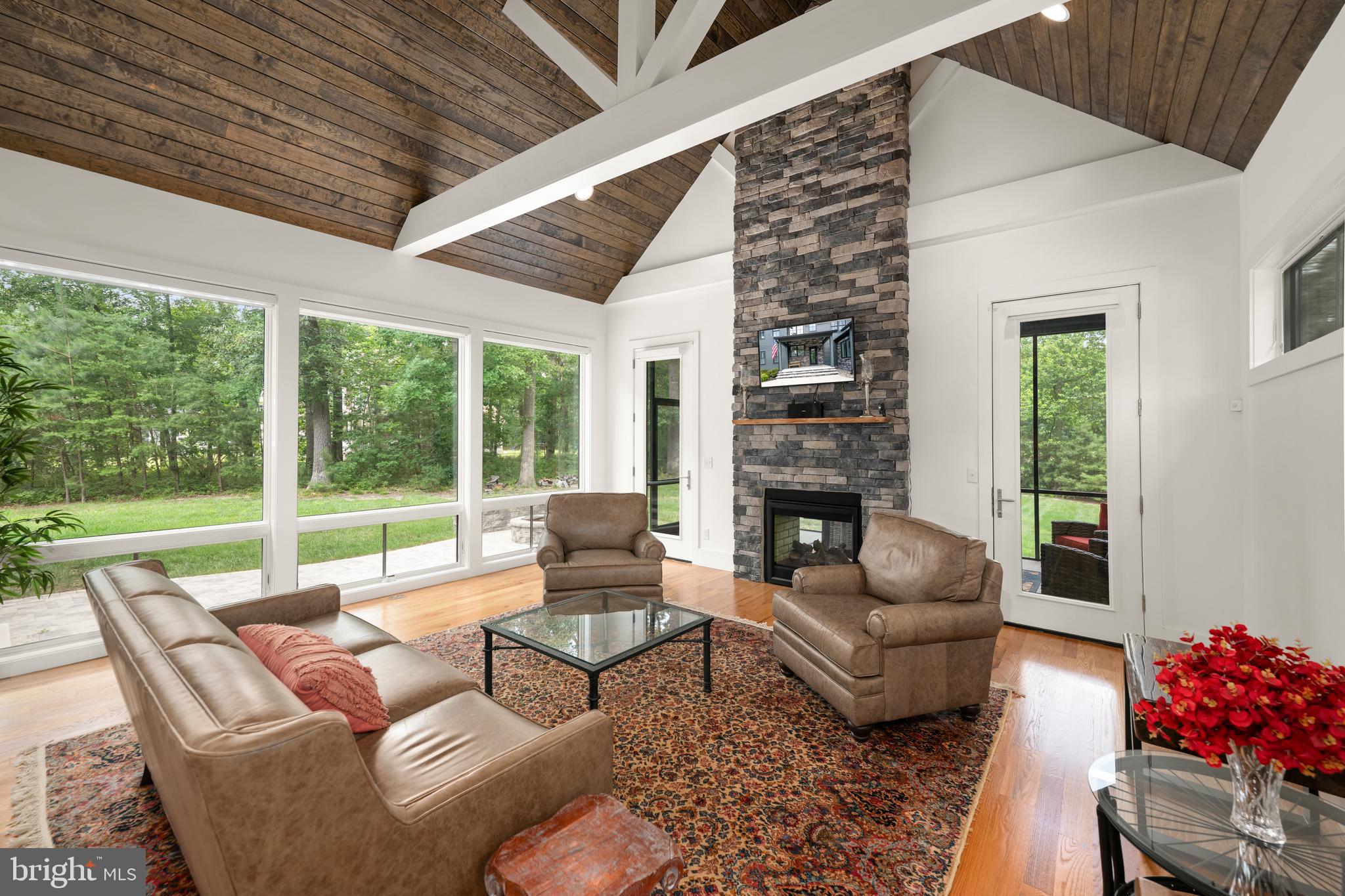 REDDENWOOD - Residential