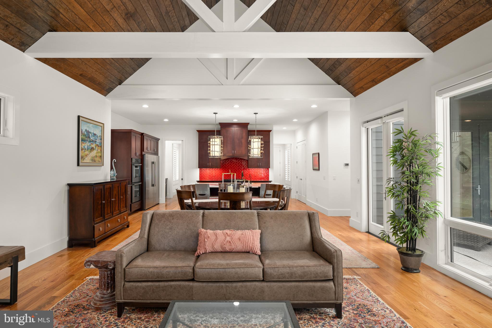 REDDENWOOD - Residential