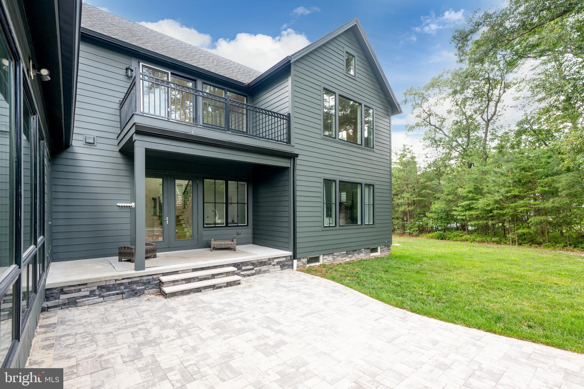REDDENWOOD - Residential