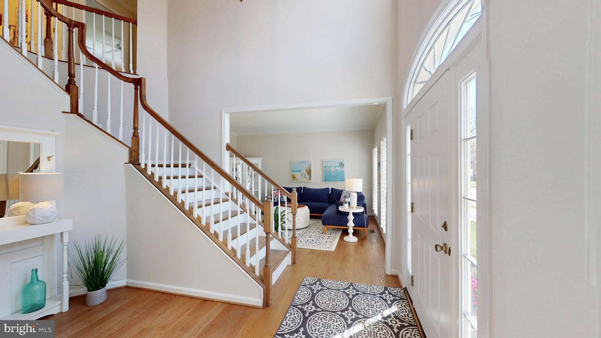 RIVER CREST - Residential