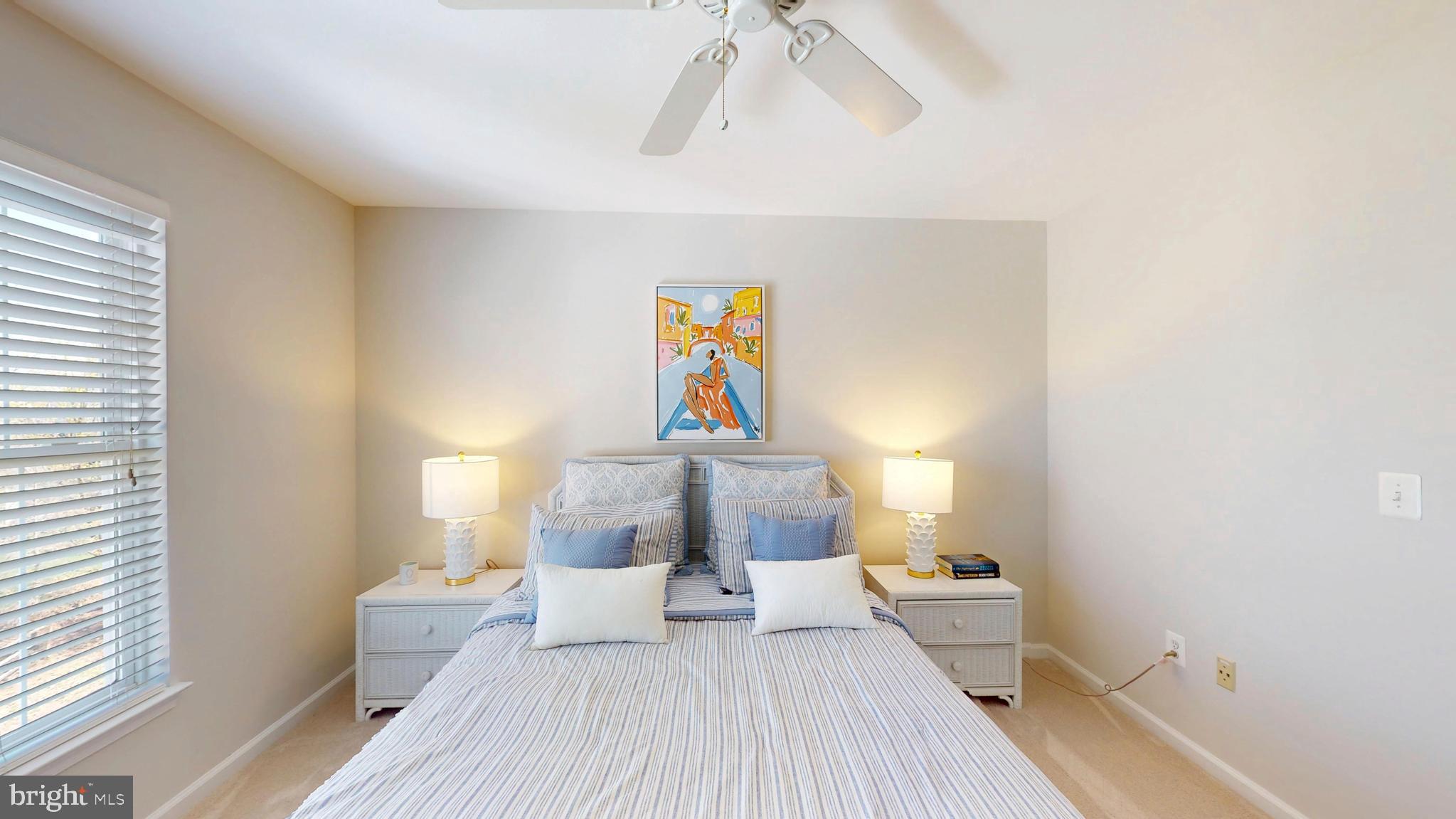 RIVER CREST - Residential