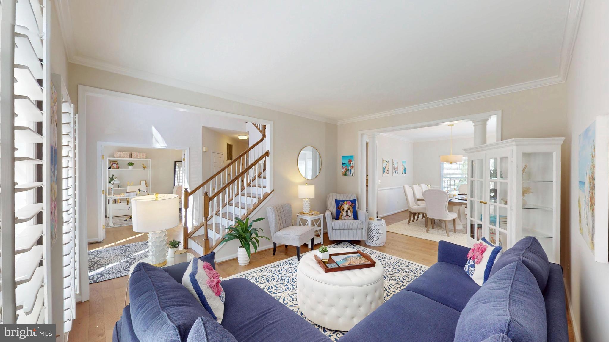 RIVER CREST - Residential