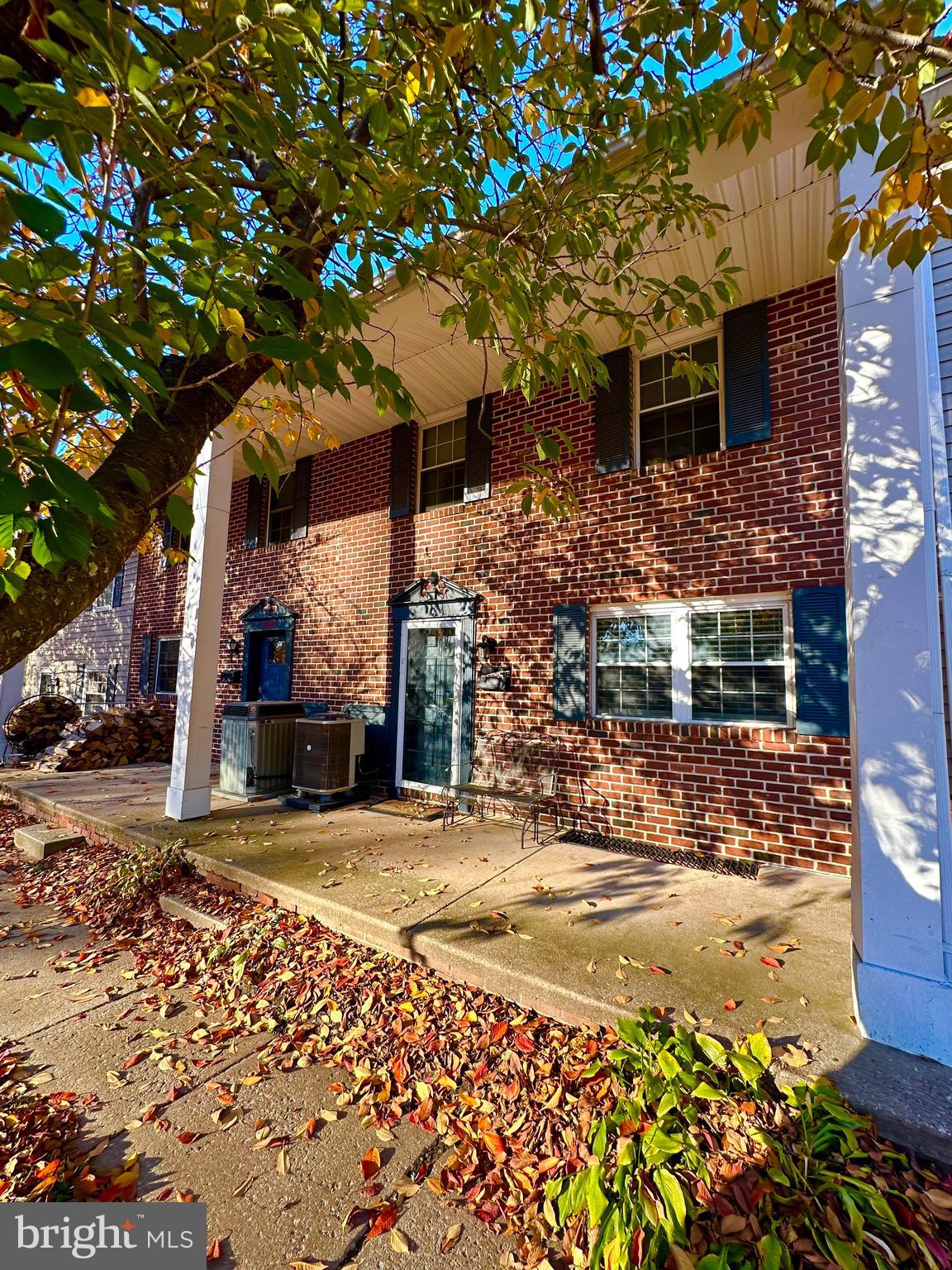 PRICED TO SELL, HURRY...SCHEDULE A SHOWING BEFORE IT's TOO LATE.

Great investment opportunity to purchase a 3 level condo at the desirable community.  Close to everything.  Featuring living room, dining room, half bathroom and kitchen on the main level with sliding door to the porch.  On the upper level, a primary bedroom with its own full bathroom, an additional full bathroom and 2 bedrooms.  On the lower level, the laundry and rec room.  Sold as-is, seller will make no repairs.  Condo fee is $328.00/month.  ASSOCIATION IS NOT FHA APPROVED.