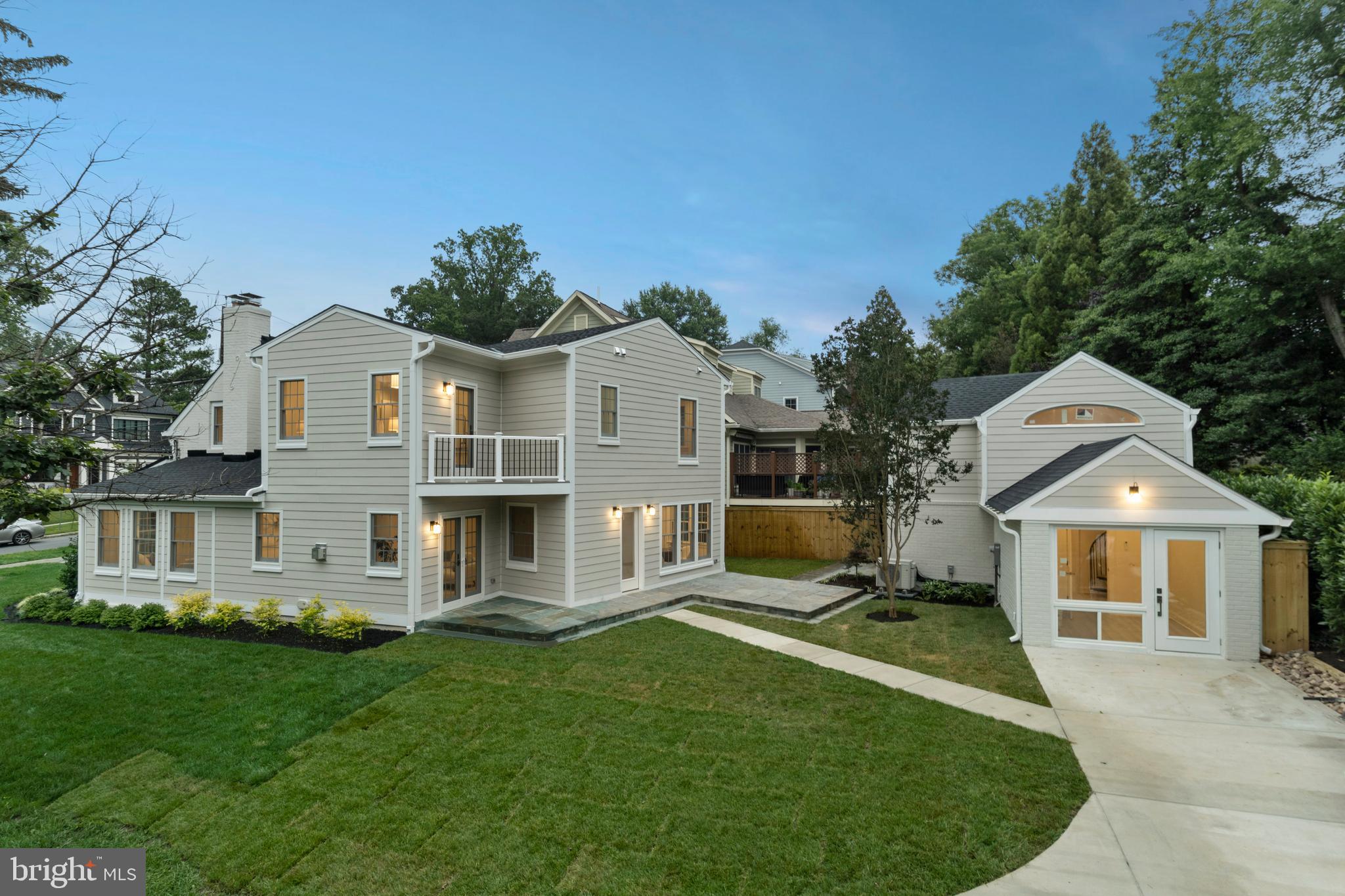 HUNTINGTON TERRACE - Residential