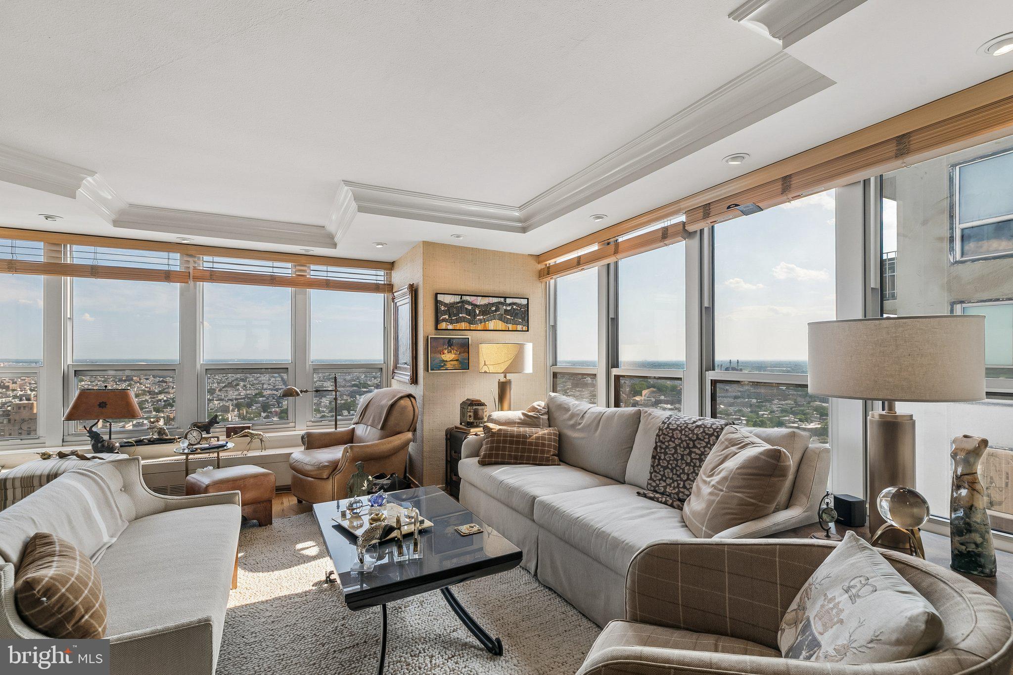 RITTENHOUSE SQUARE - Residential