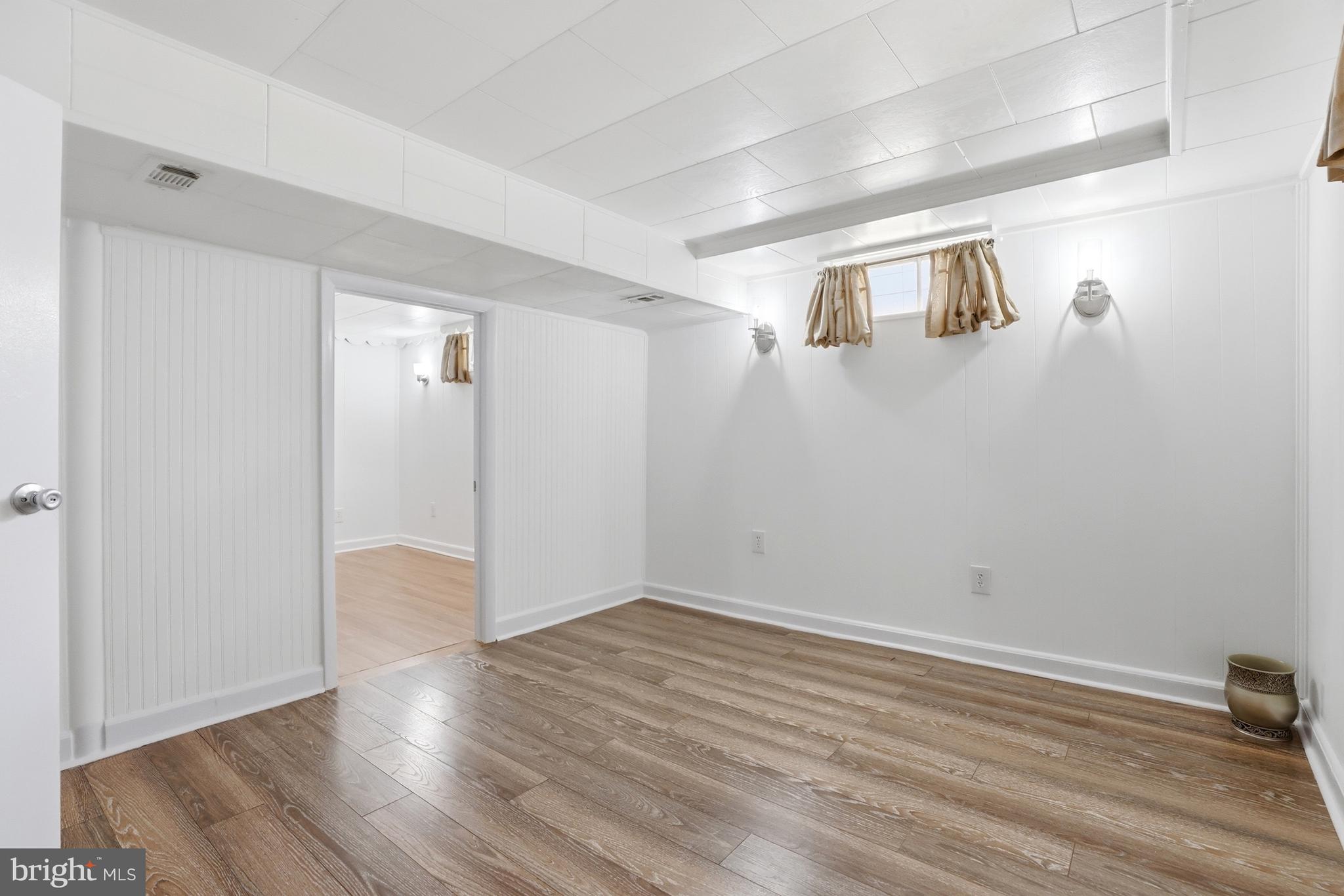 BROOKLYN - Residential