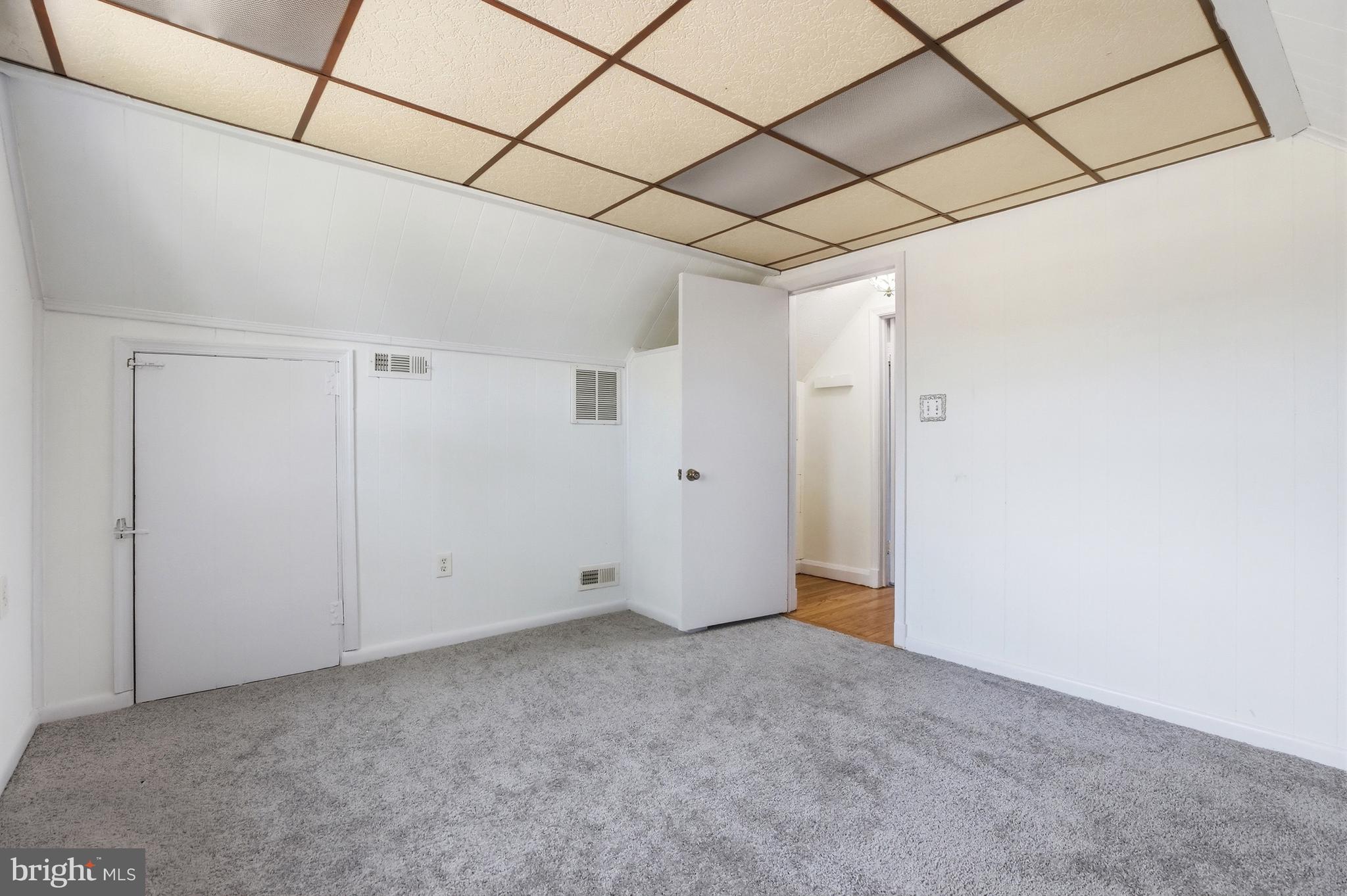 BROOKLYN - Residential