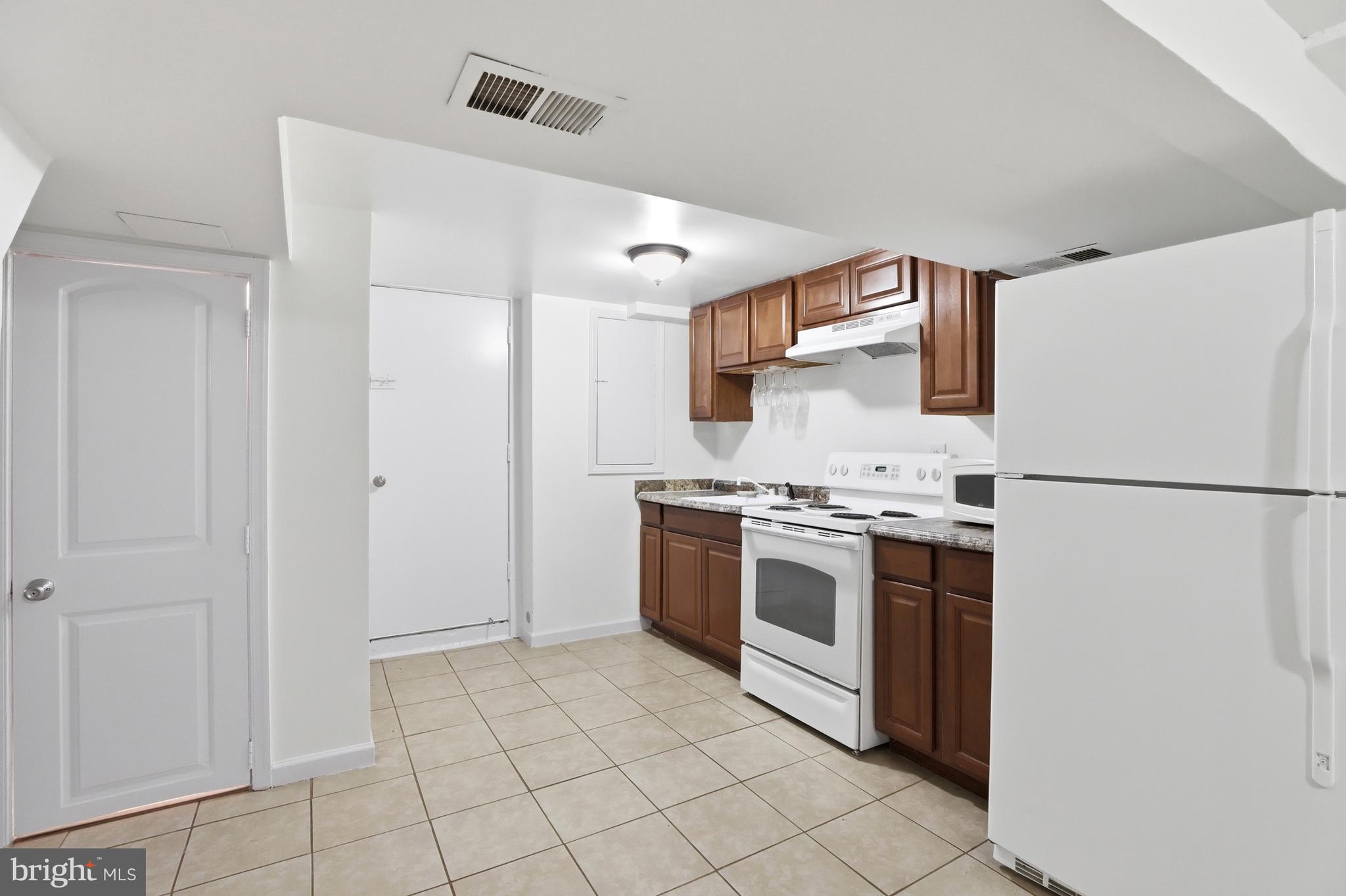 BROOKLYN - Residential