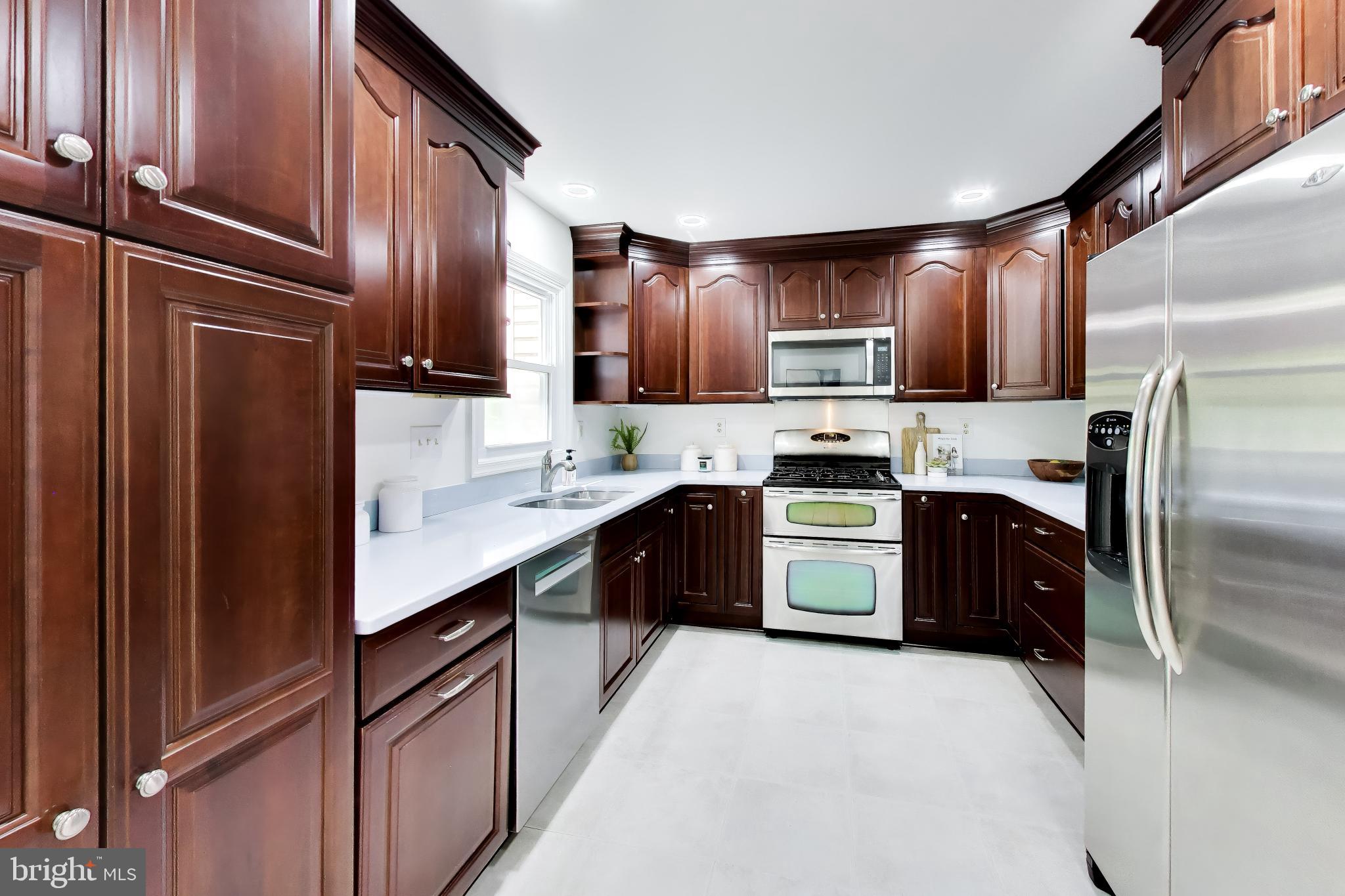 FERNSHIRE FARMS - Residential