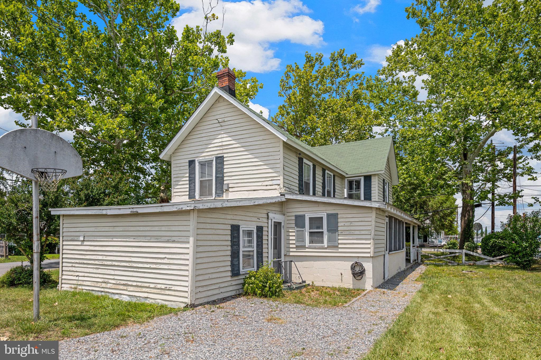 TOWN OF COLONIAL BEACH - Residential