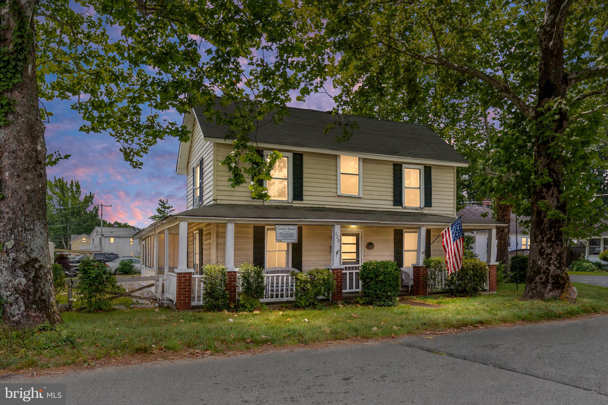 TOWN OF COLONIAL BEACH - Residential