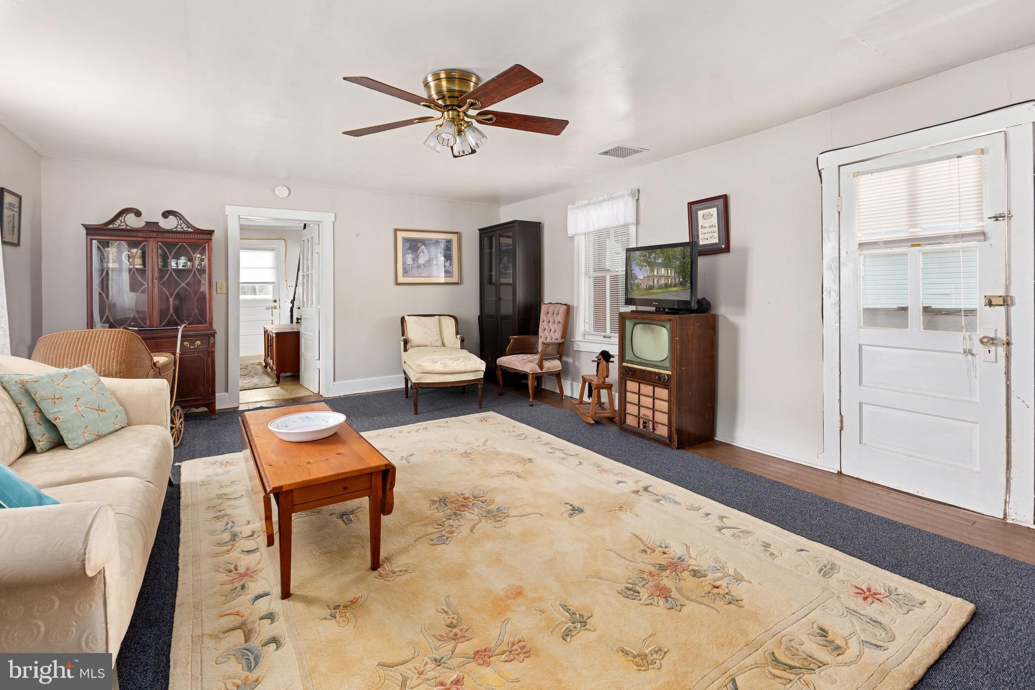 TOWN OF COLONIAL BEACH - Residential