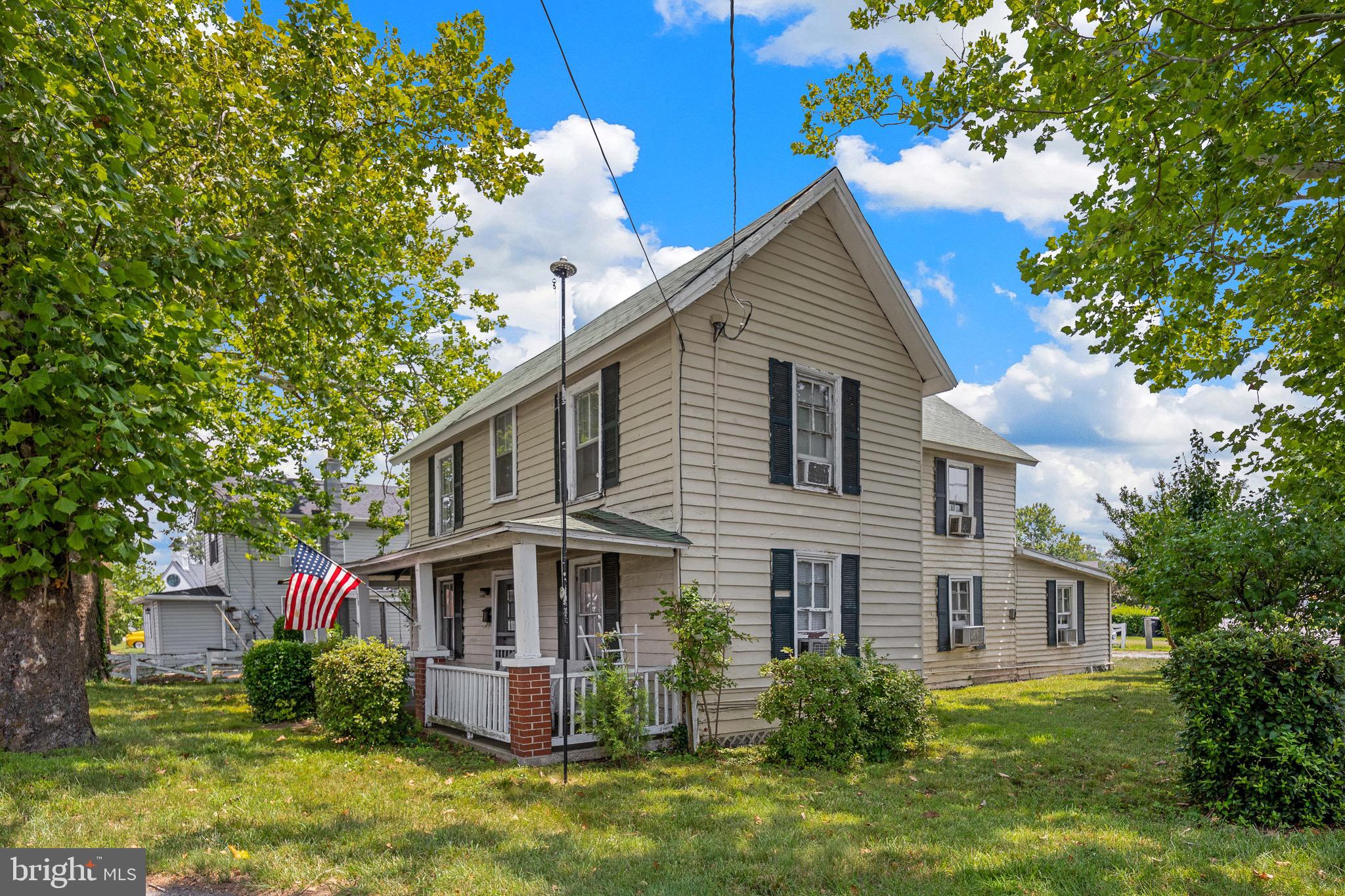 TOWN OF COLONIAL BEACH - Residential