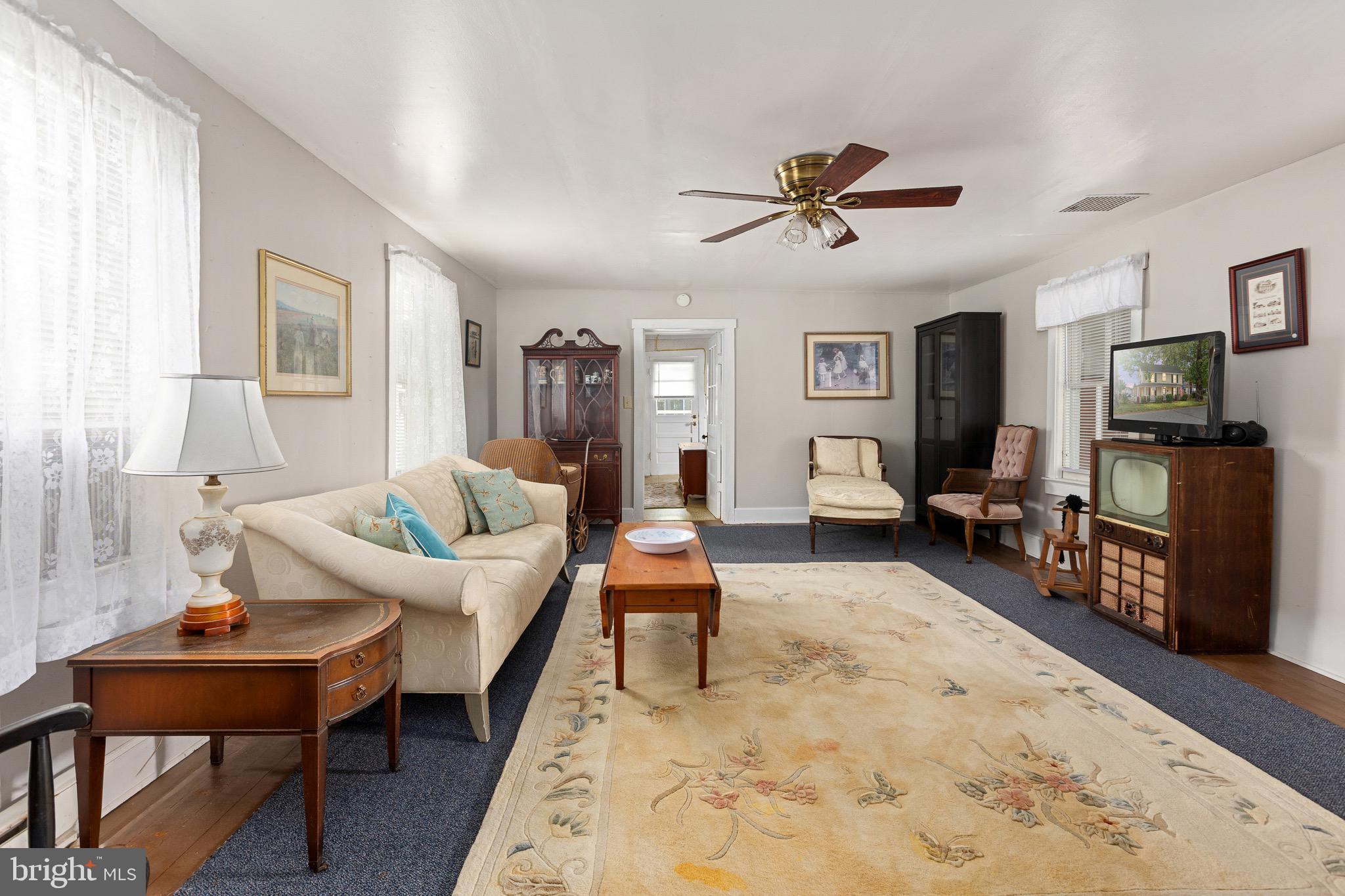TOWN OF COLONIAL BEACH - Residential