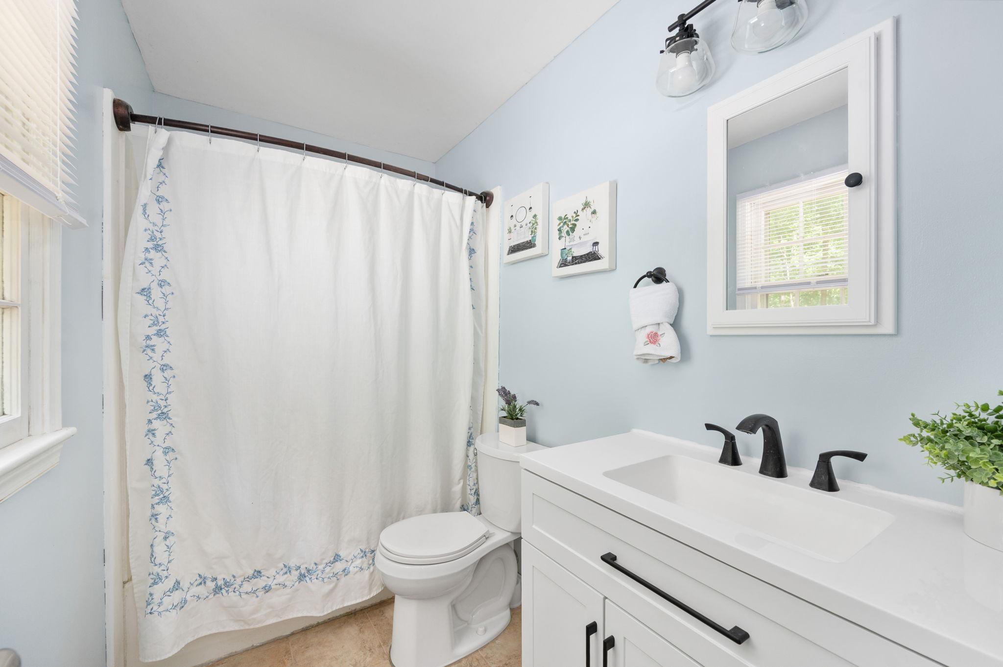 ROSEDALE - Residential