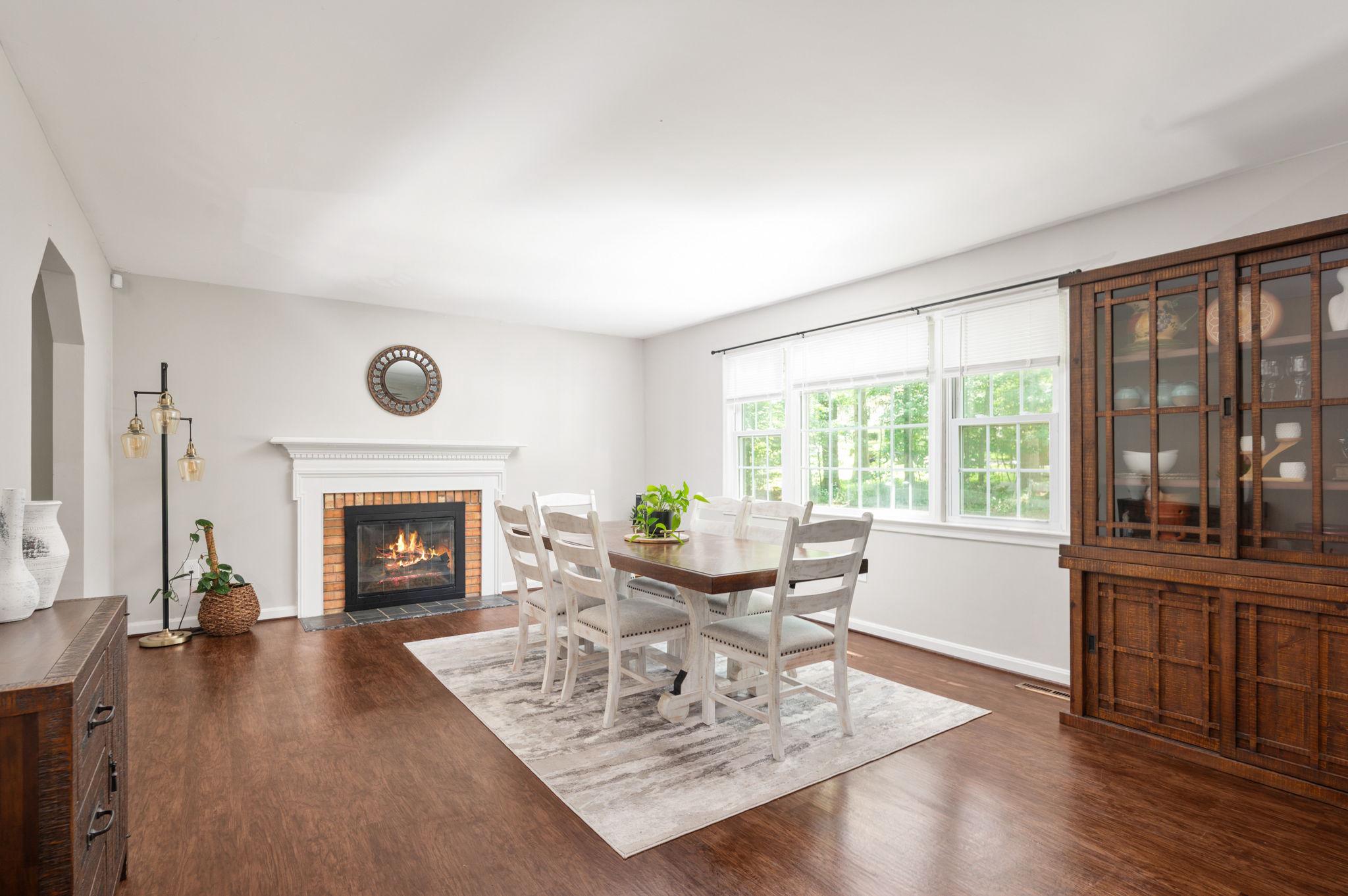 ROSEDALE - Residential