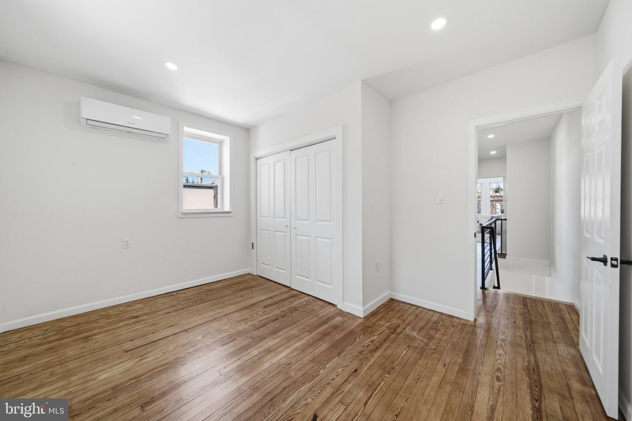 FRANKFORD - Residential