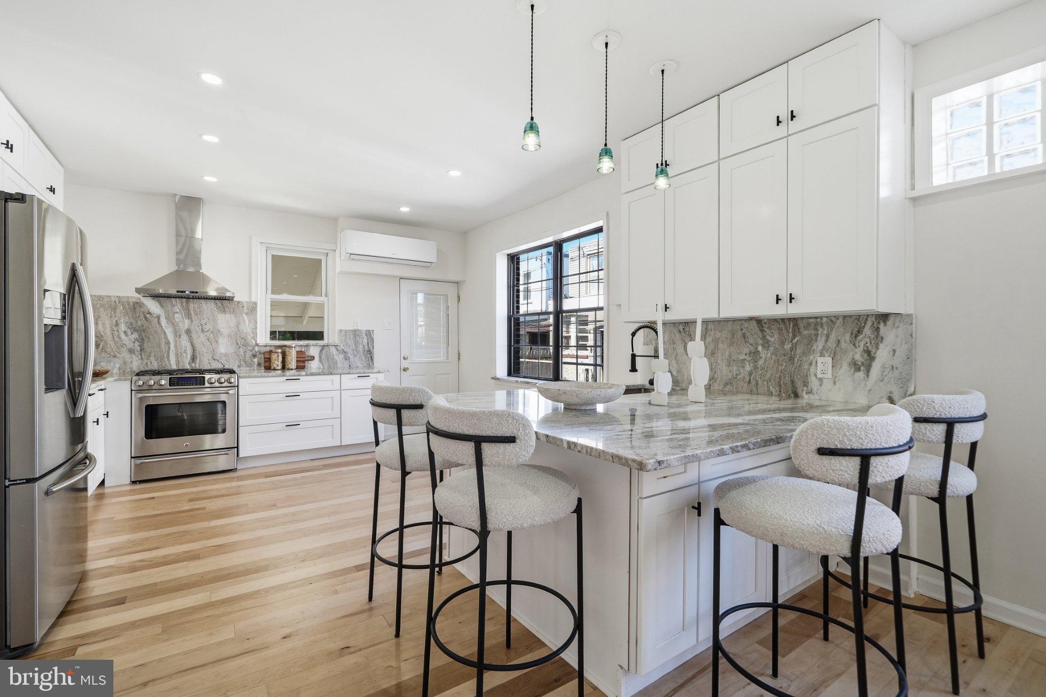 FRANKFORD - Residential