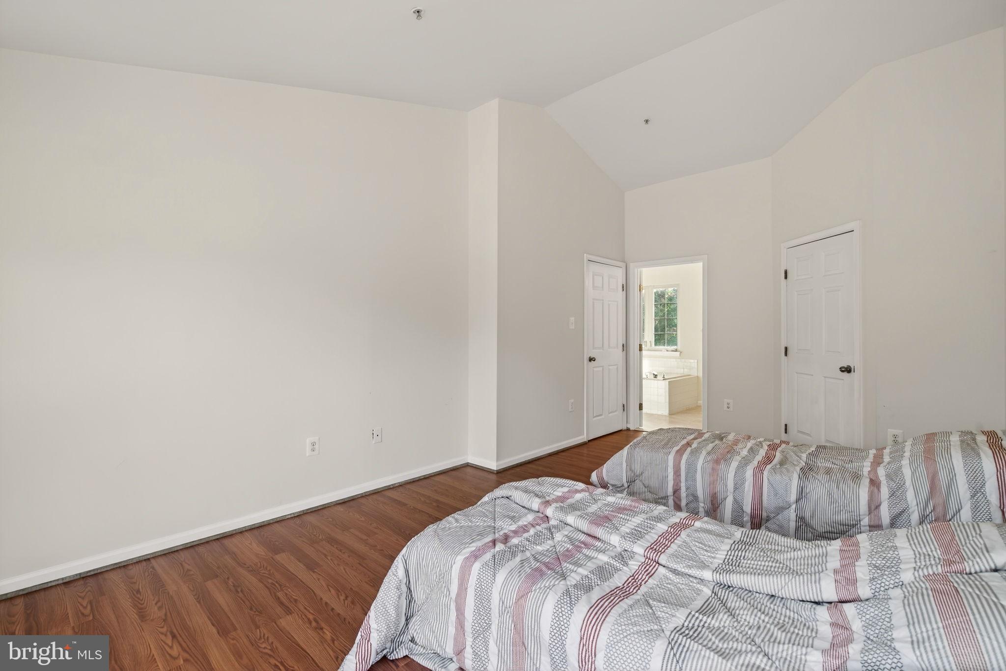 WOODSIDE ESTATES PLAT 1> - Residential