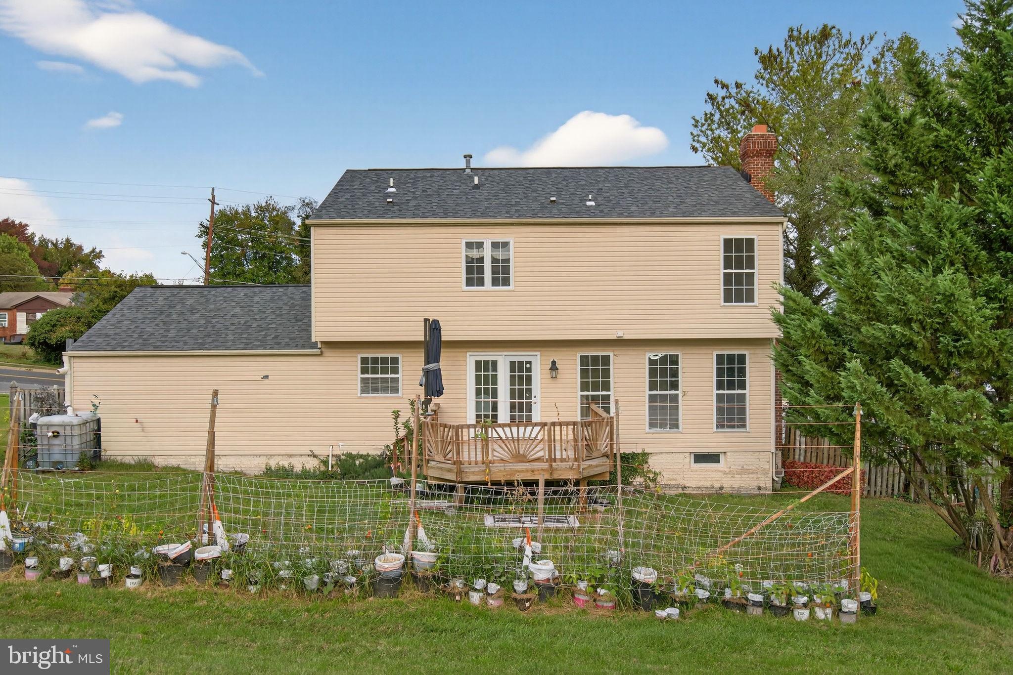 WOODSIDE ESTATES PLAT 1> - Residential