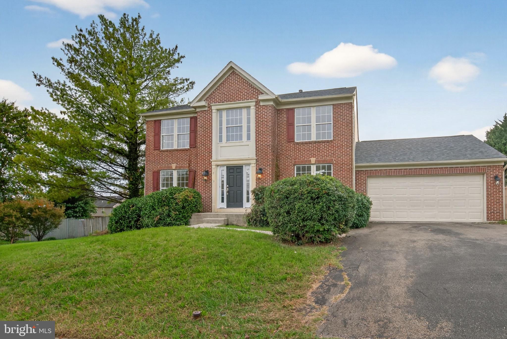 WOODSIDE ESTATES PLAT 1> - Residential