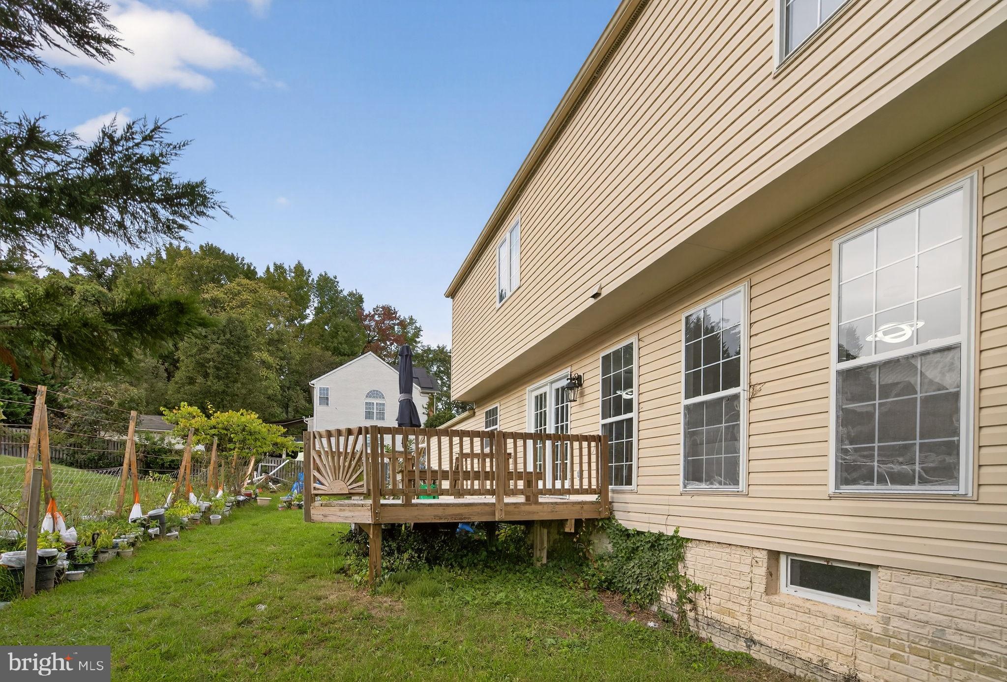 WOODSIDE ESTATES PLAT 1> - Residential